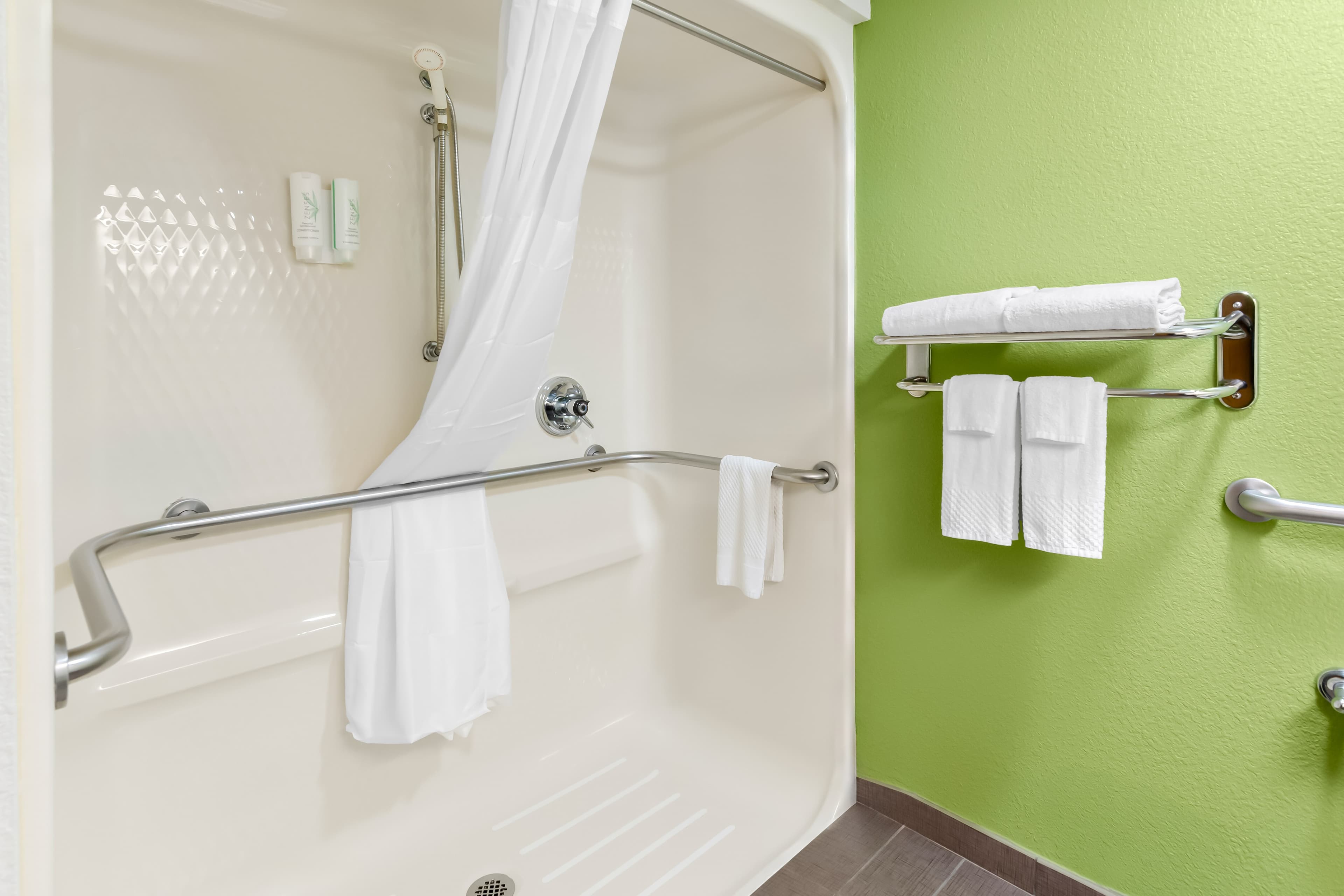 Sleep Inn & Suites Princeton I-77 — 9
