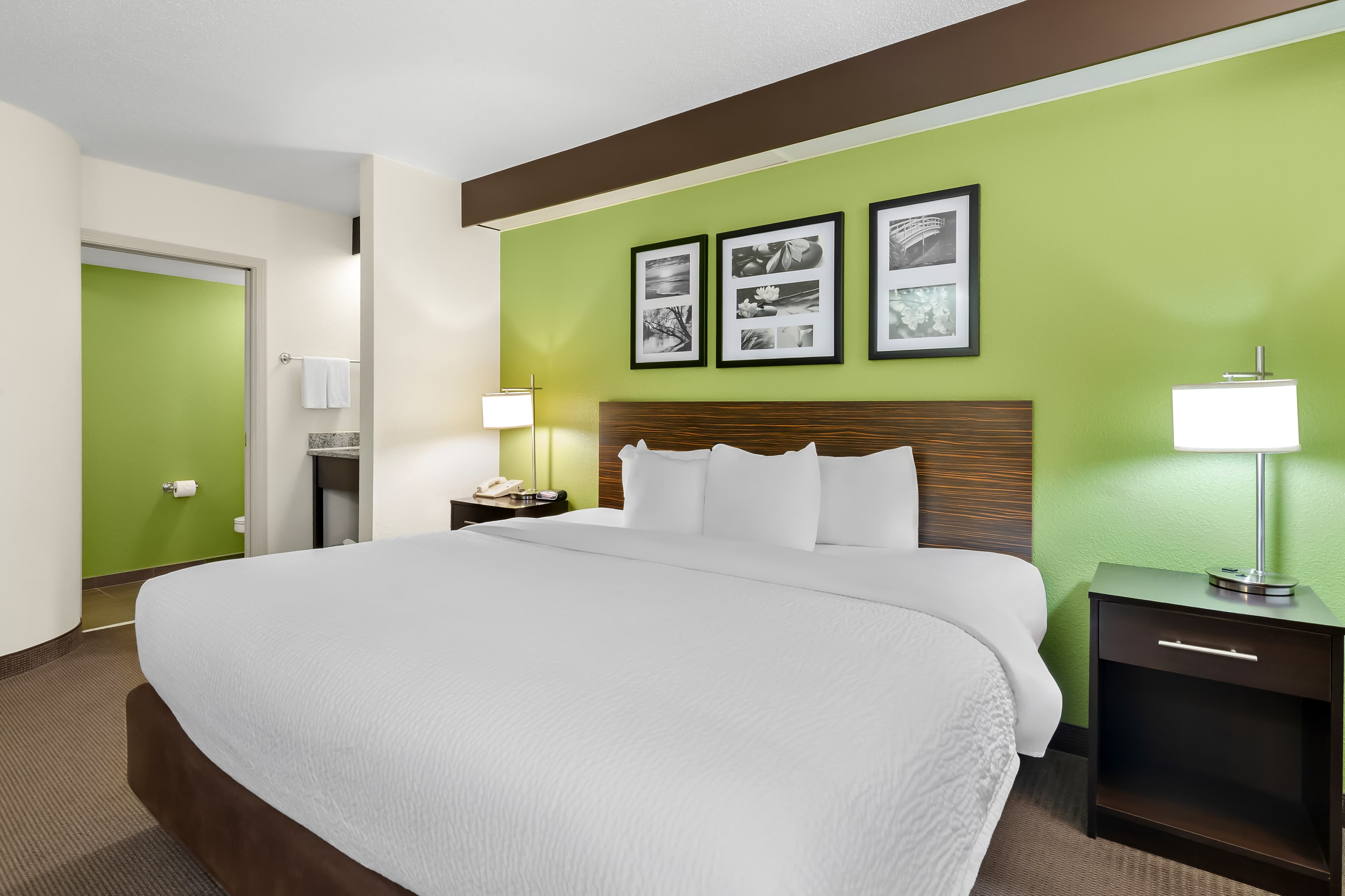 Sleep Inn & Suites Princeton I-77 — 12