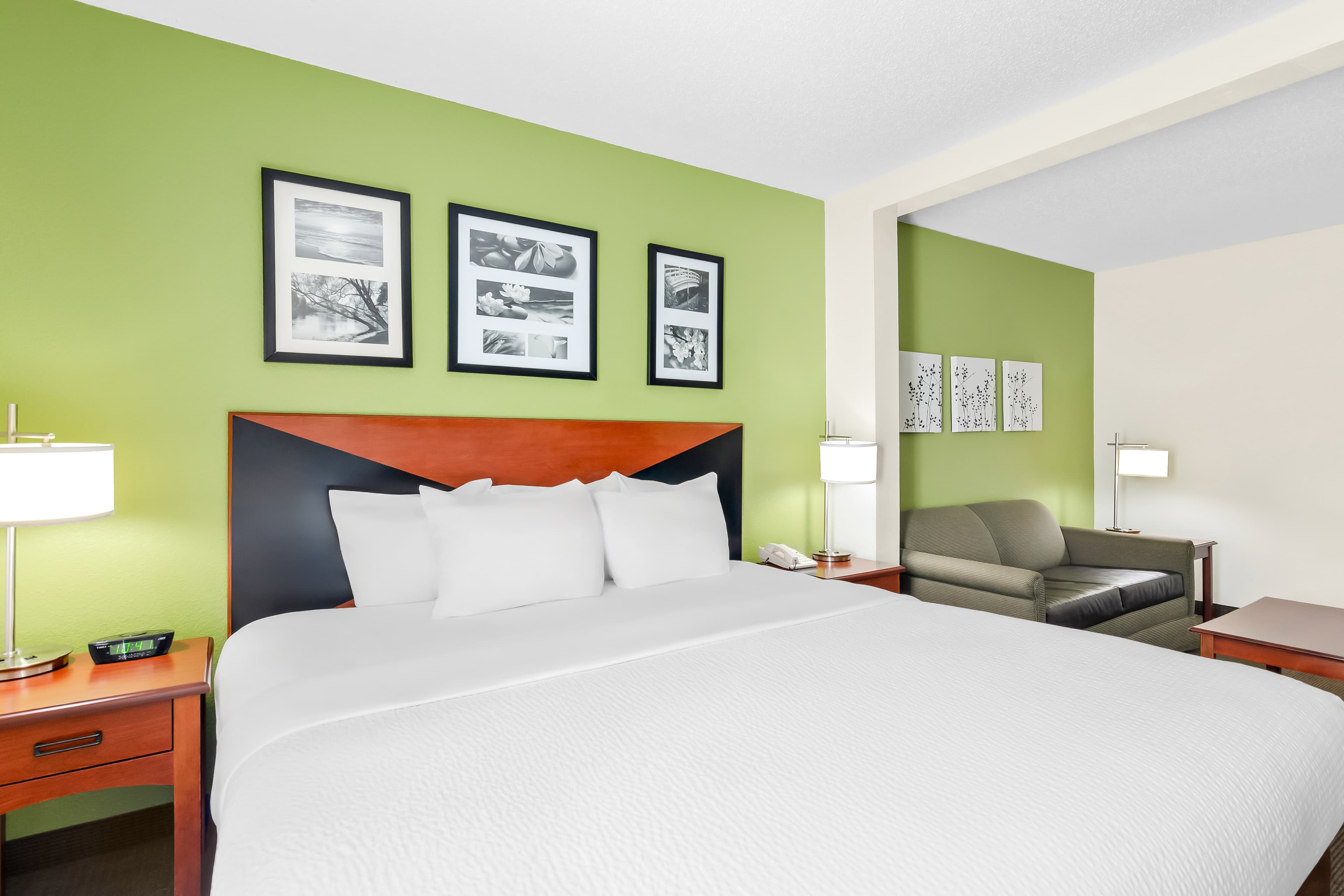 Sleep Inn & Suites Princeton I-77 — 16