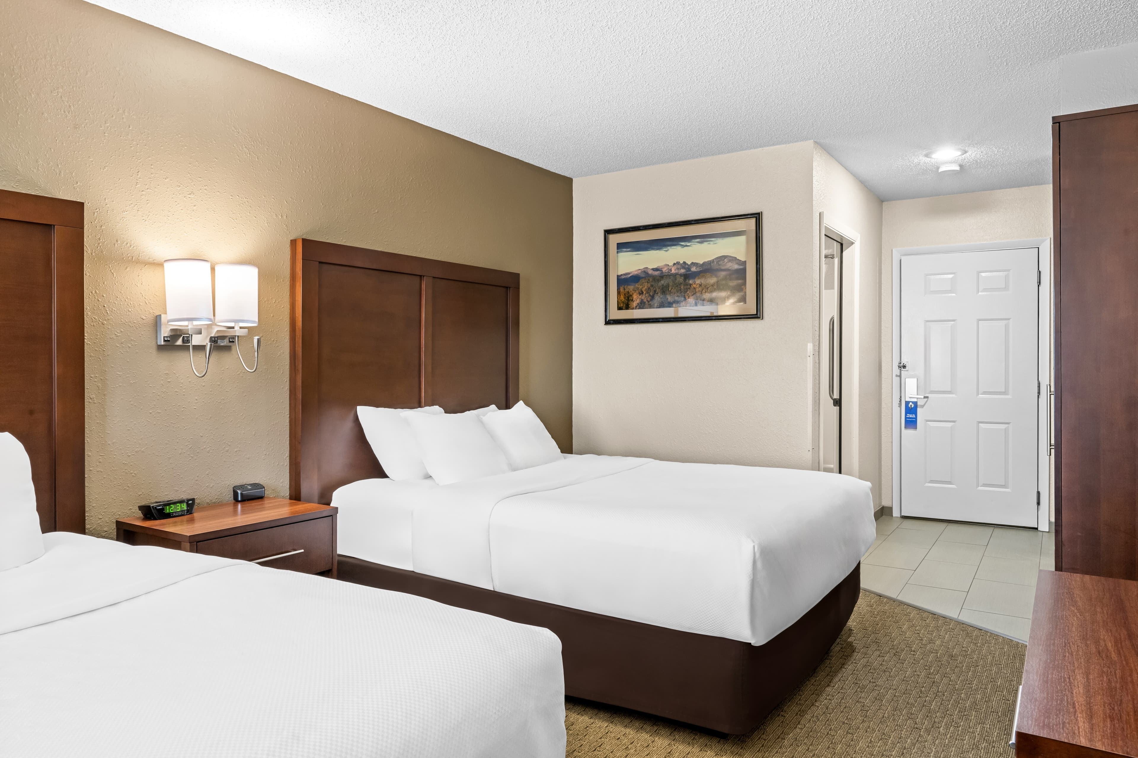 Comfort Inn Worland Hwy 16 to Yellowstone — 17