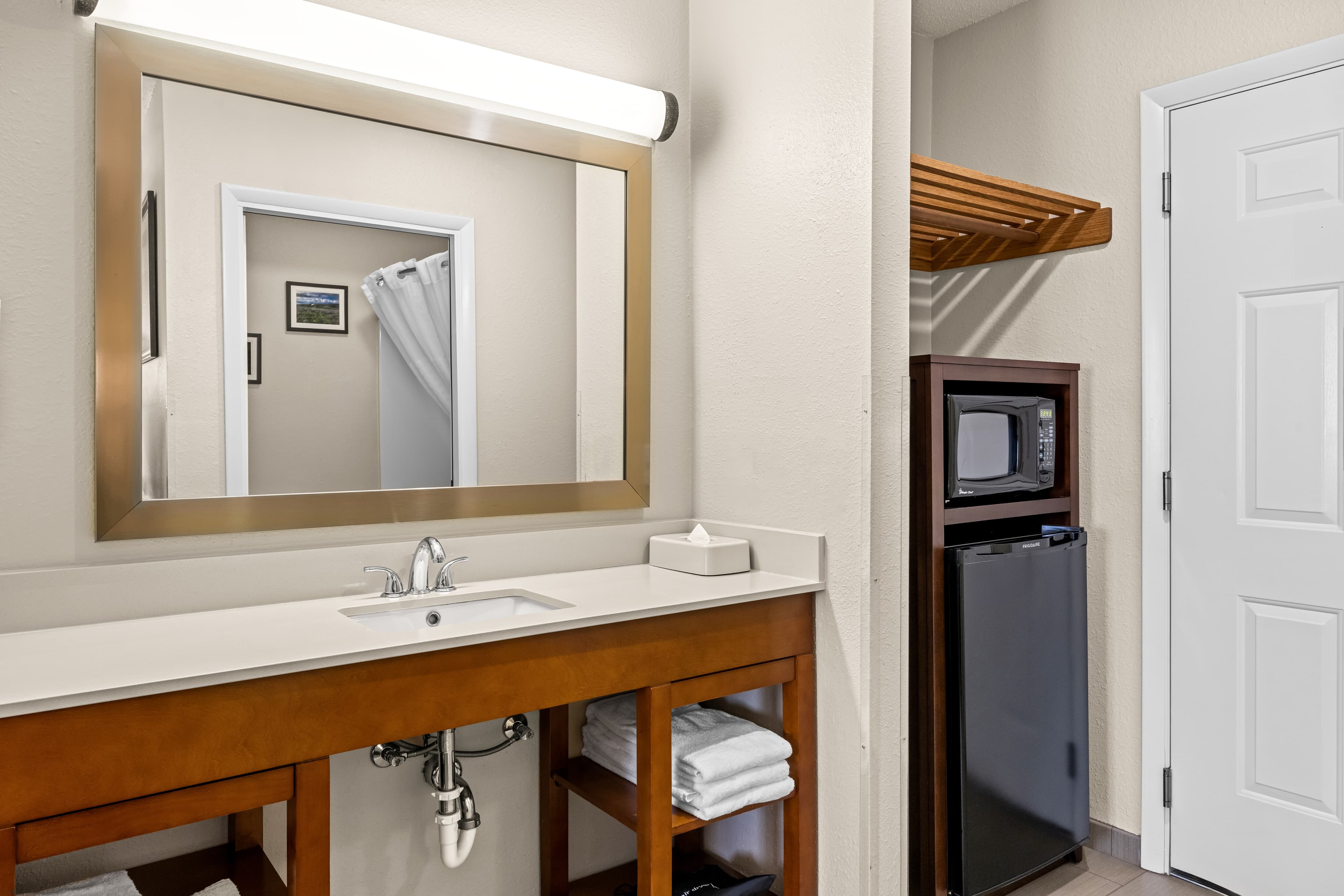 Comfort Inn Worland Hwy 16 to Yellowstone — 18