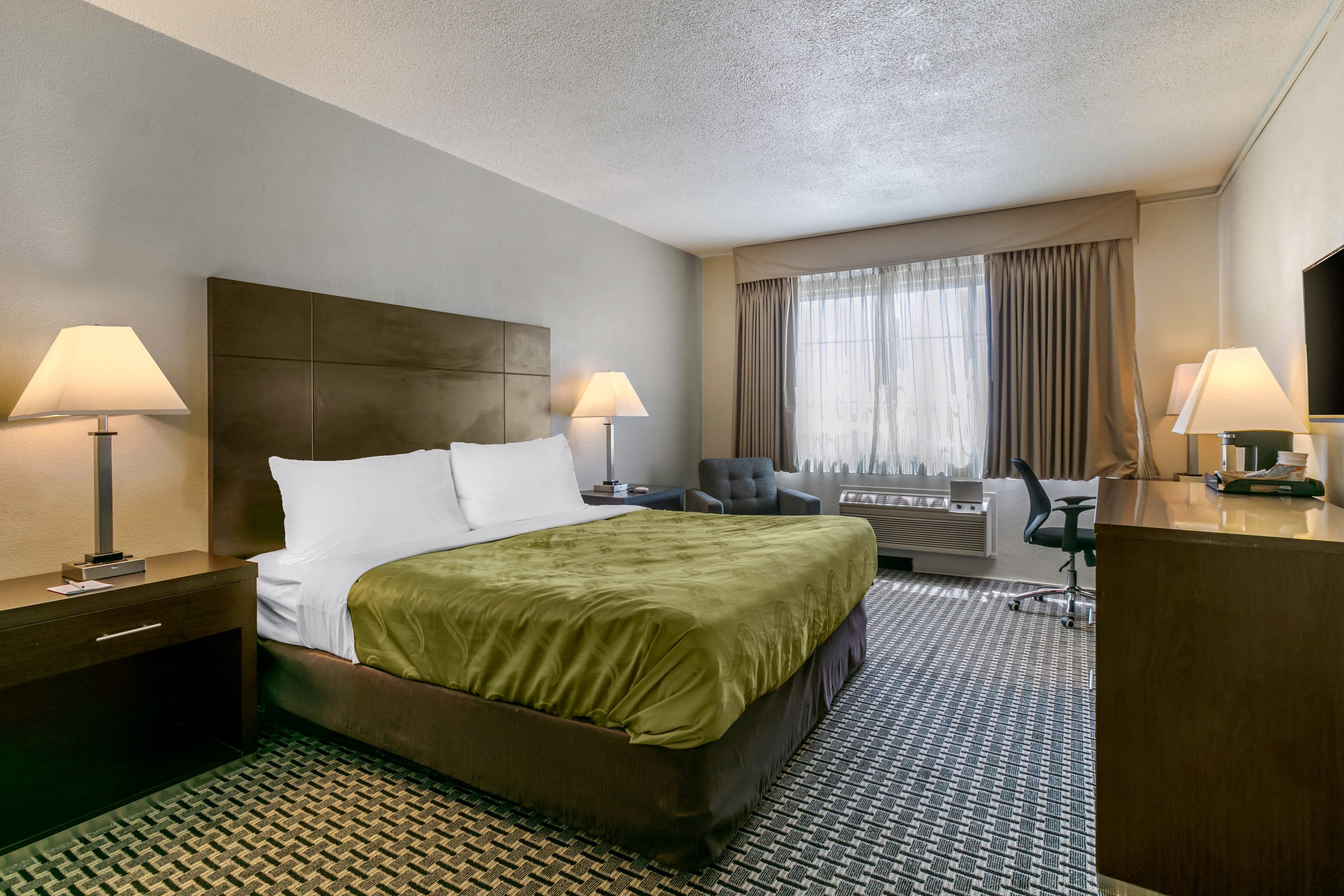 Quality Inn Rawlins I-80 - Image 2