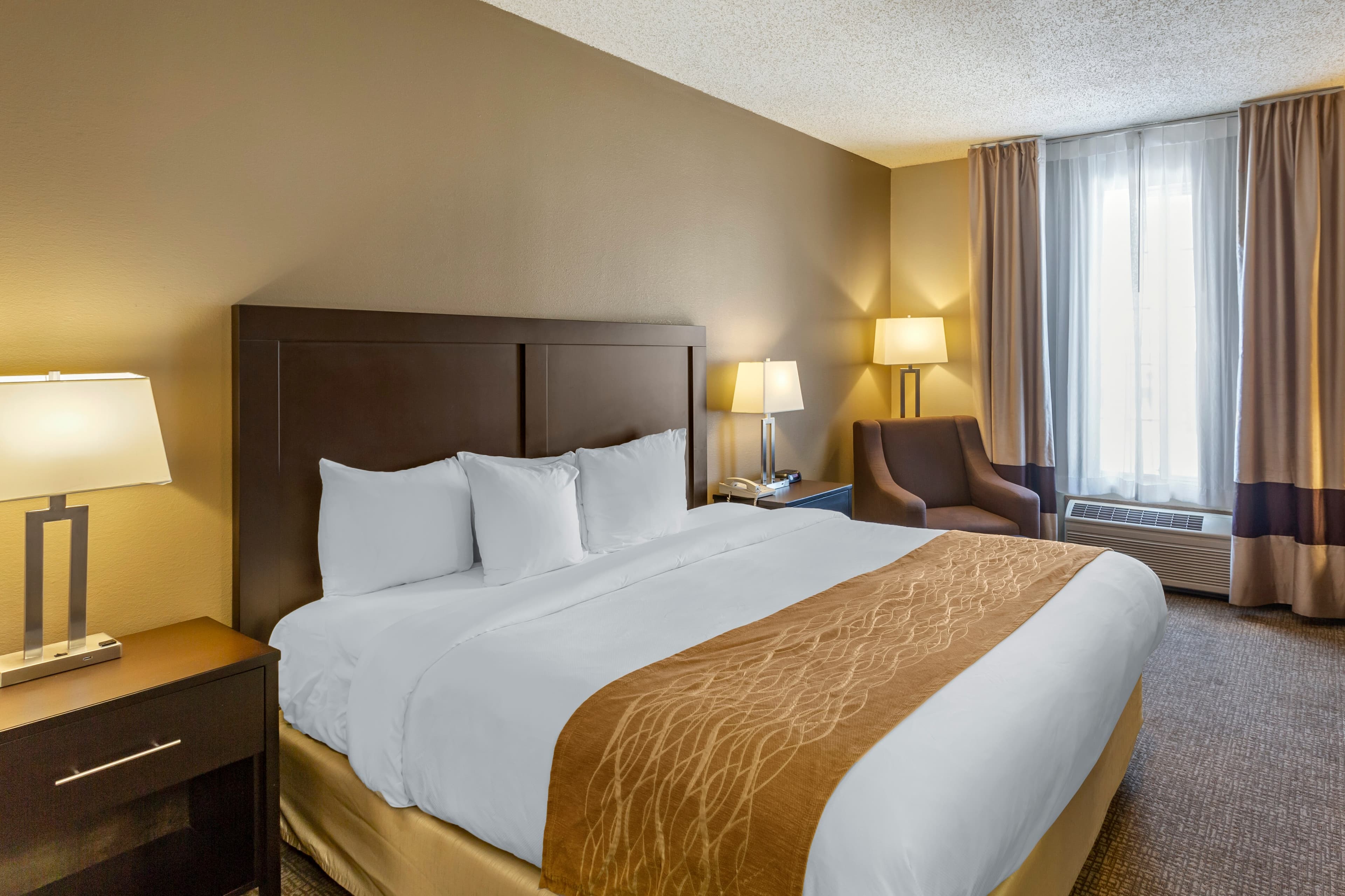 Comfort Inn Evanston I-80 - Image 2