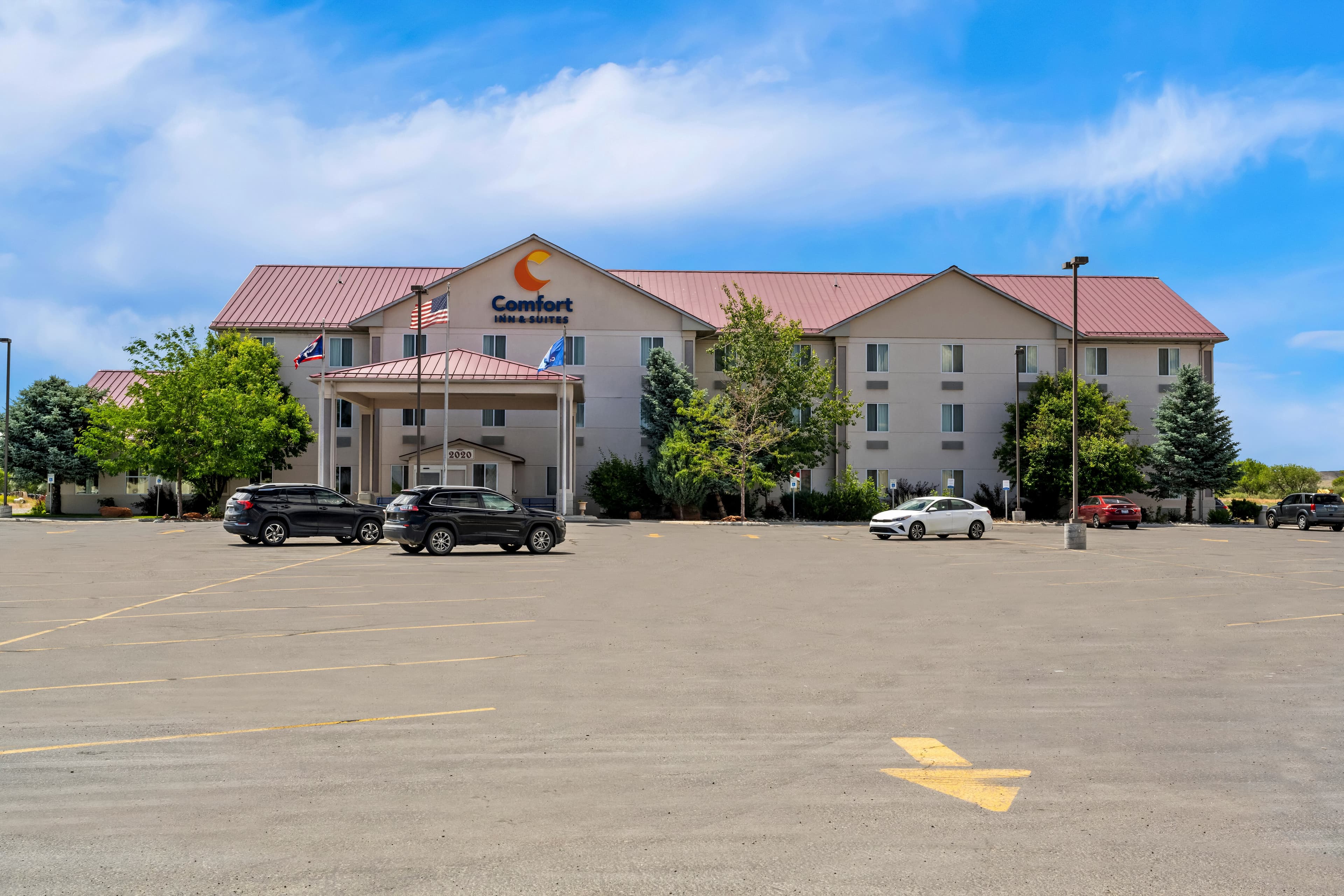 Comfort Inn & Suites Riverton - Image 1
