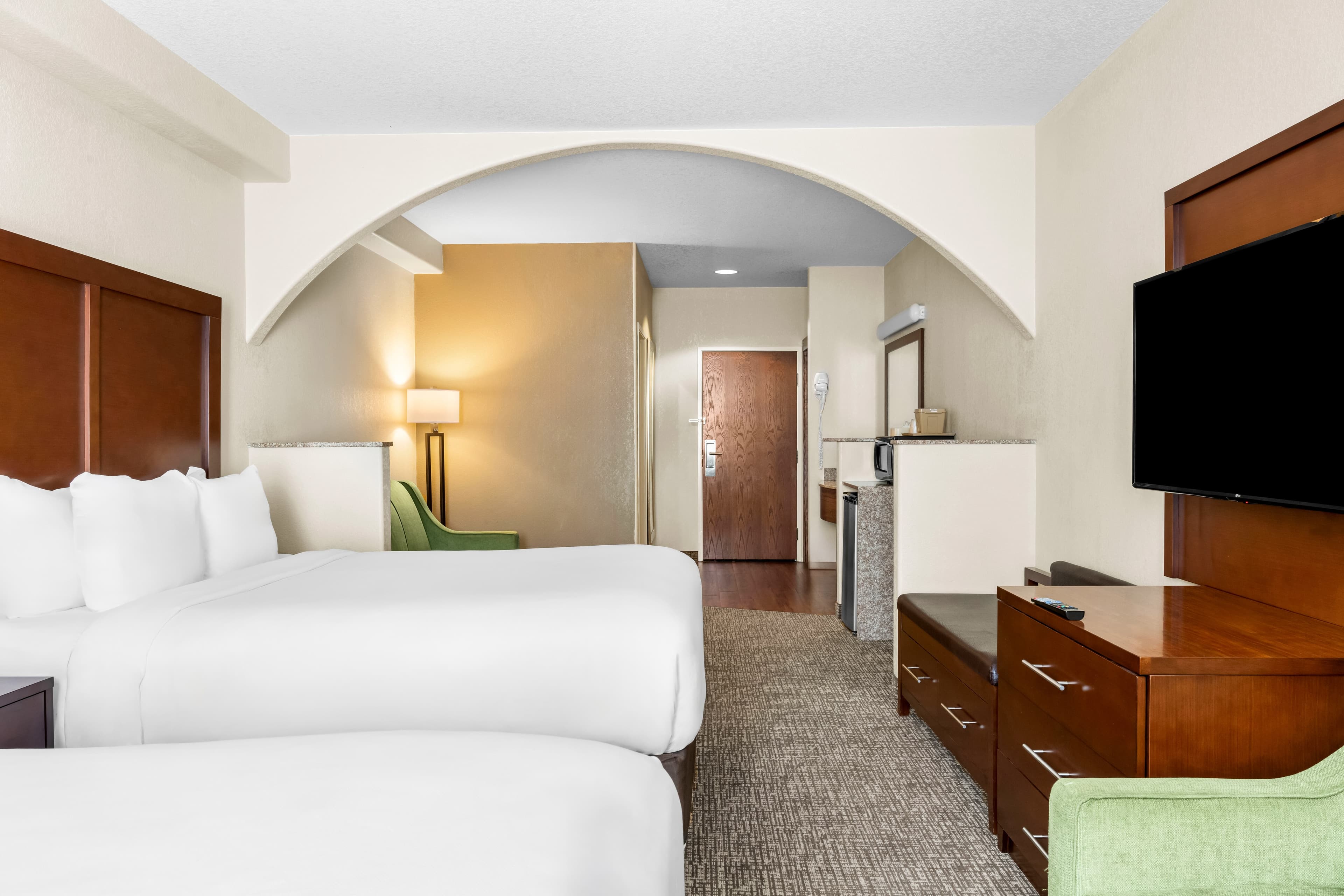 Comfort Inn & Suites Riverton — 12