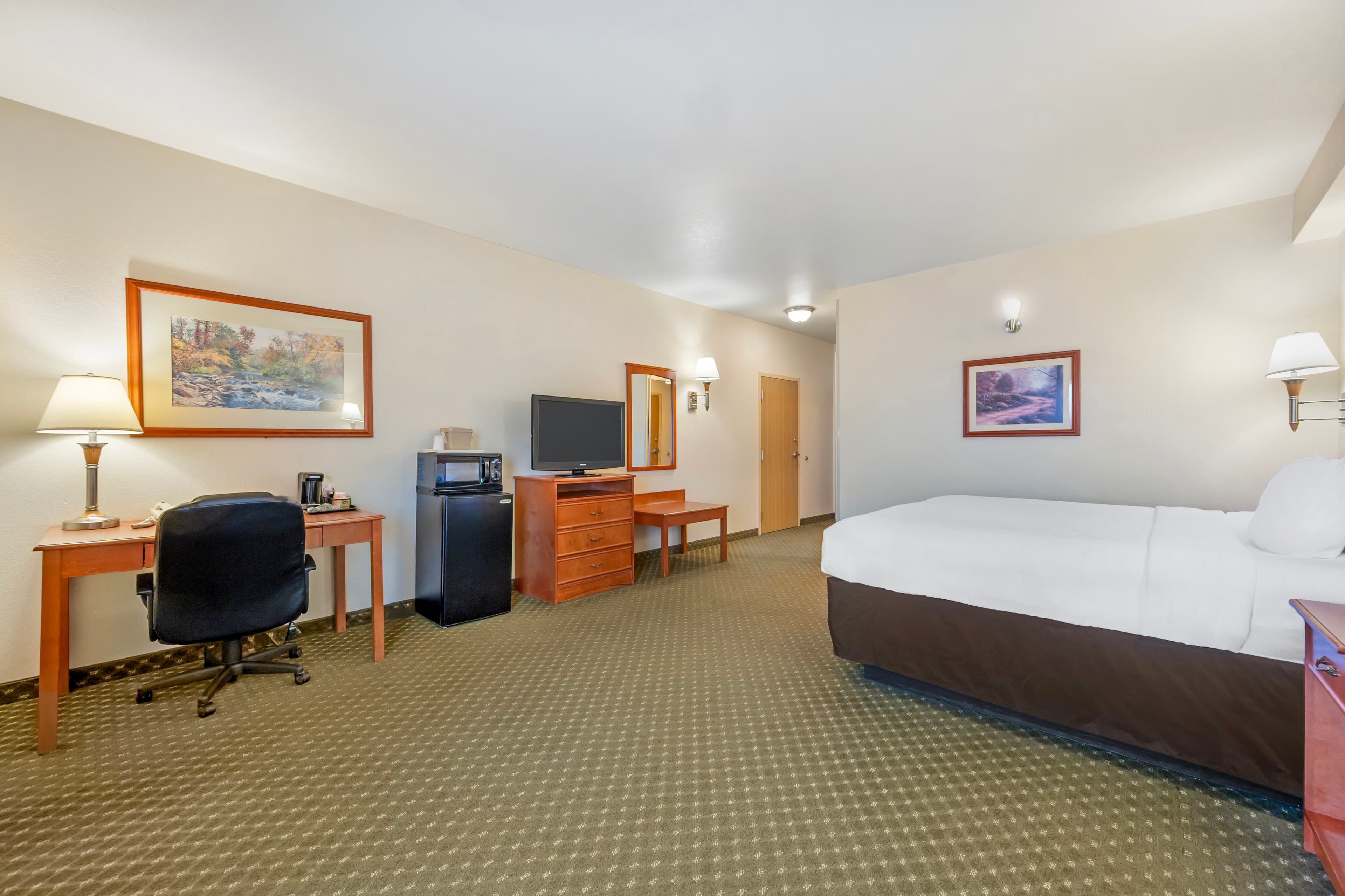 Comfort Inn & Suites Rawlins - Image 3