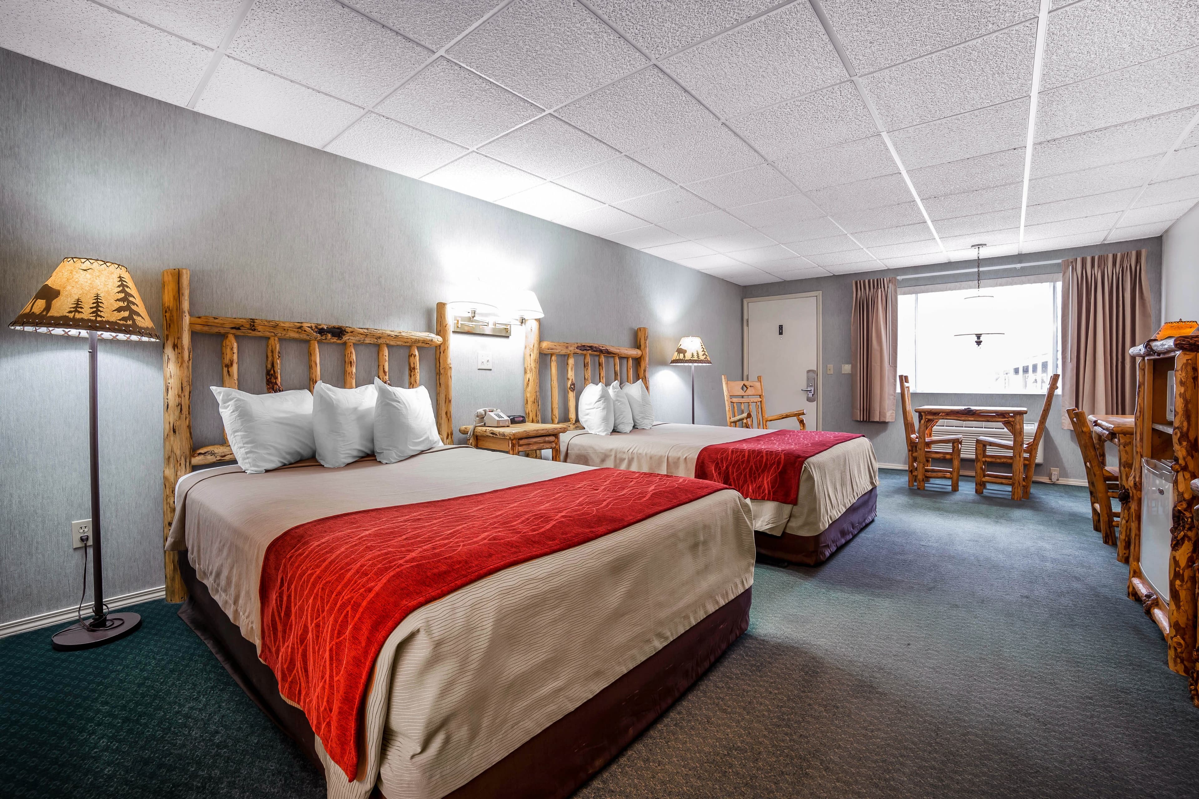 Rodeway Inn Pronghorn Lodge - Image 1