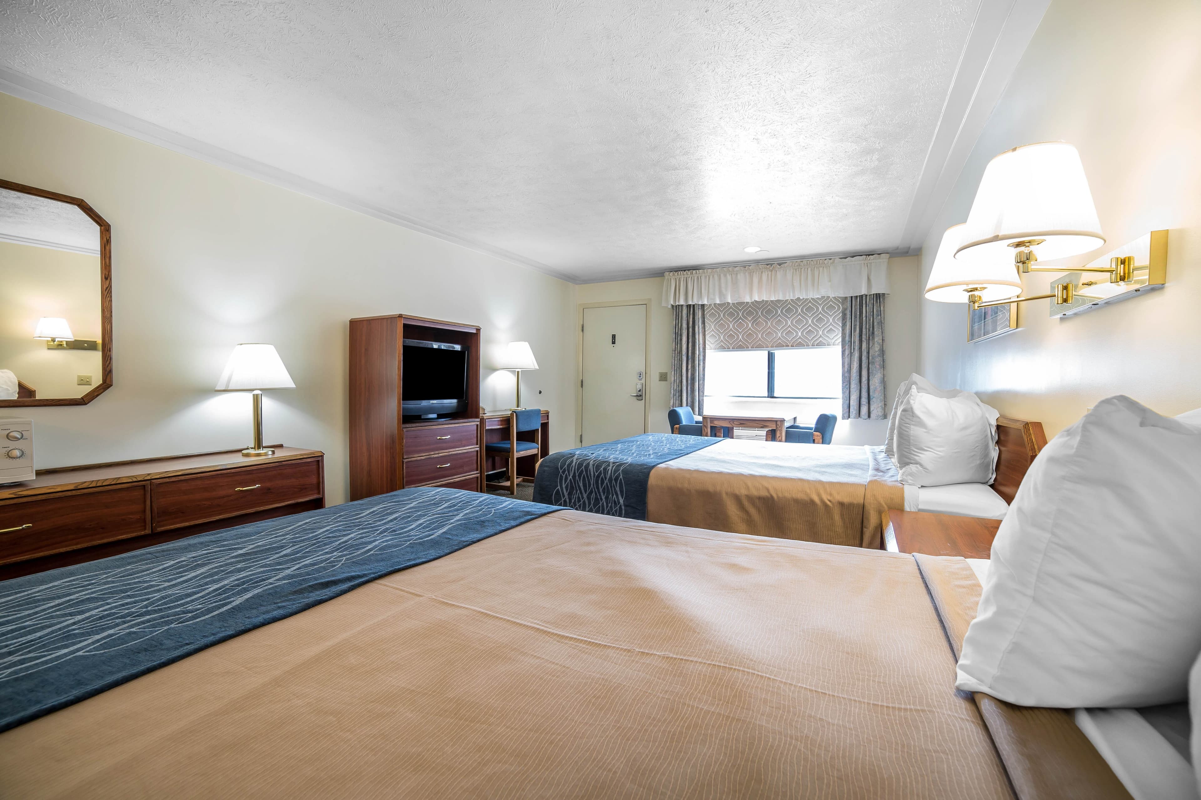 Rodeway Inn Pronghorn Lodge - Image 5