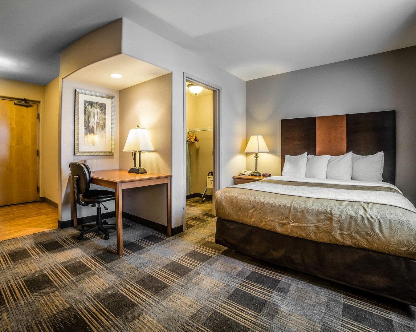 MainStay Suites Casper — 8