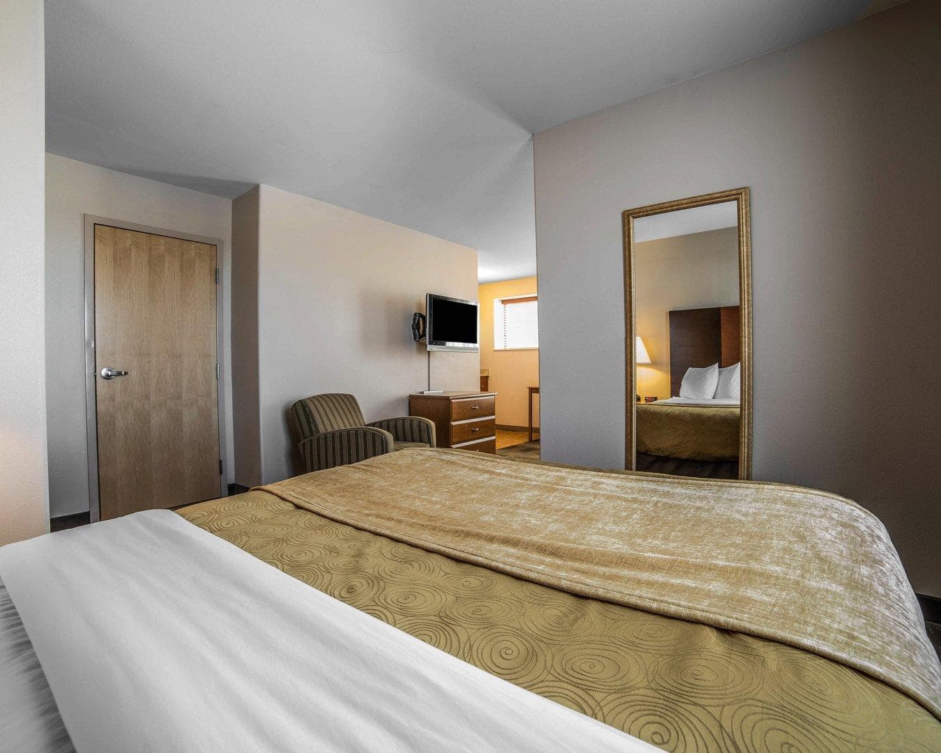 MainStay Suites Casper — 17