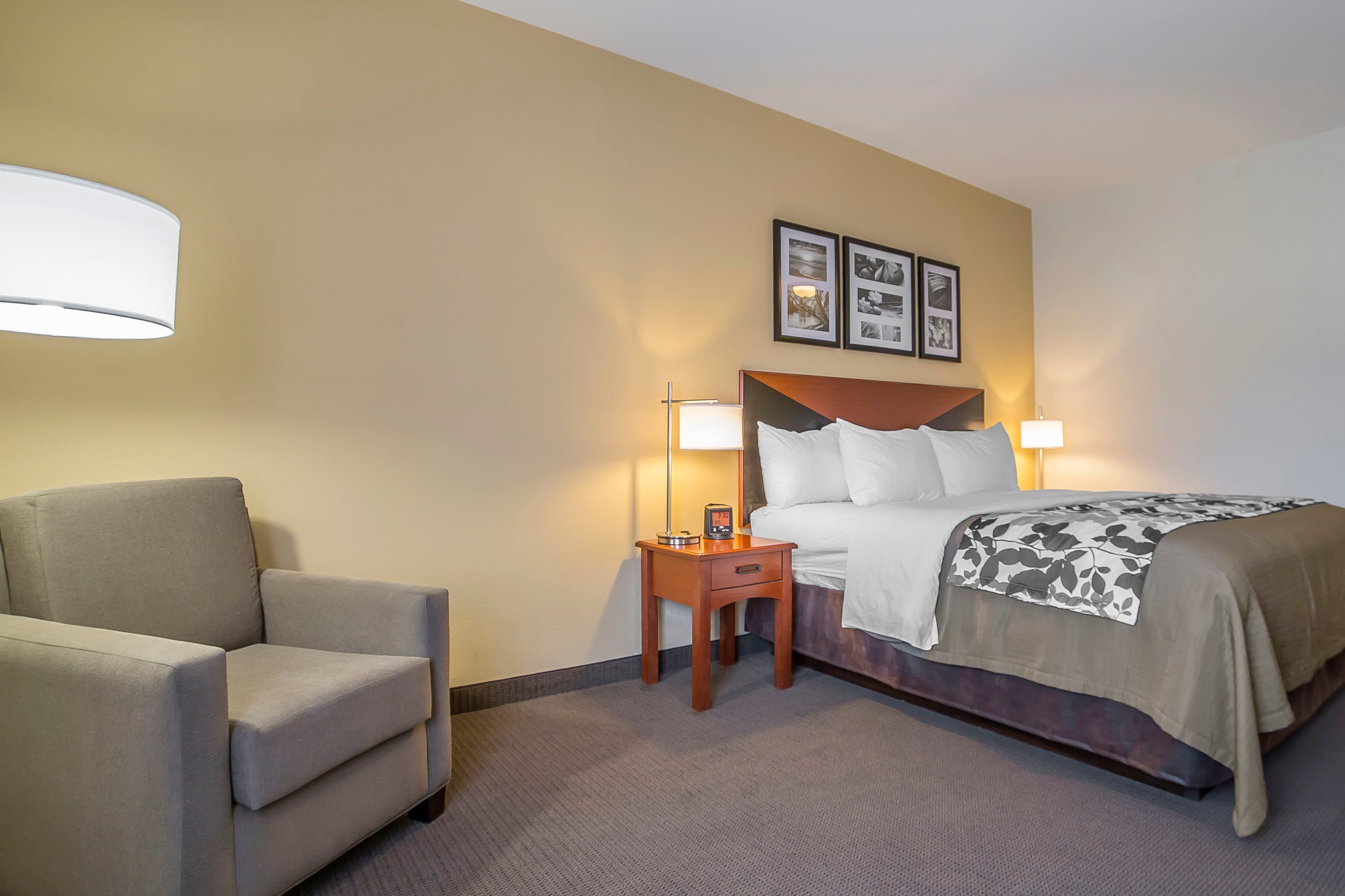 Sleep Inn & Suites Douglas — 11