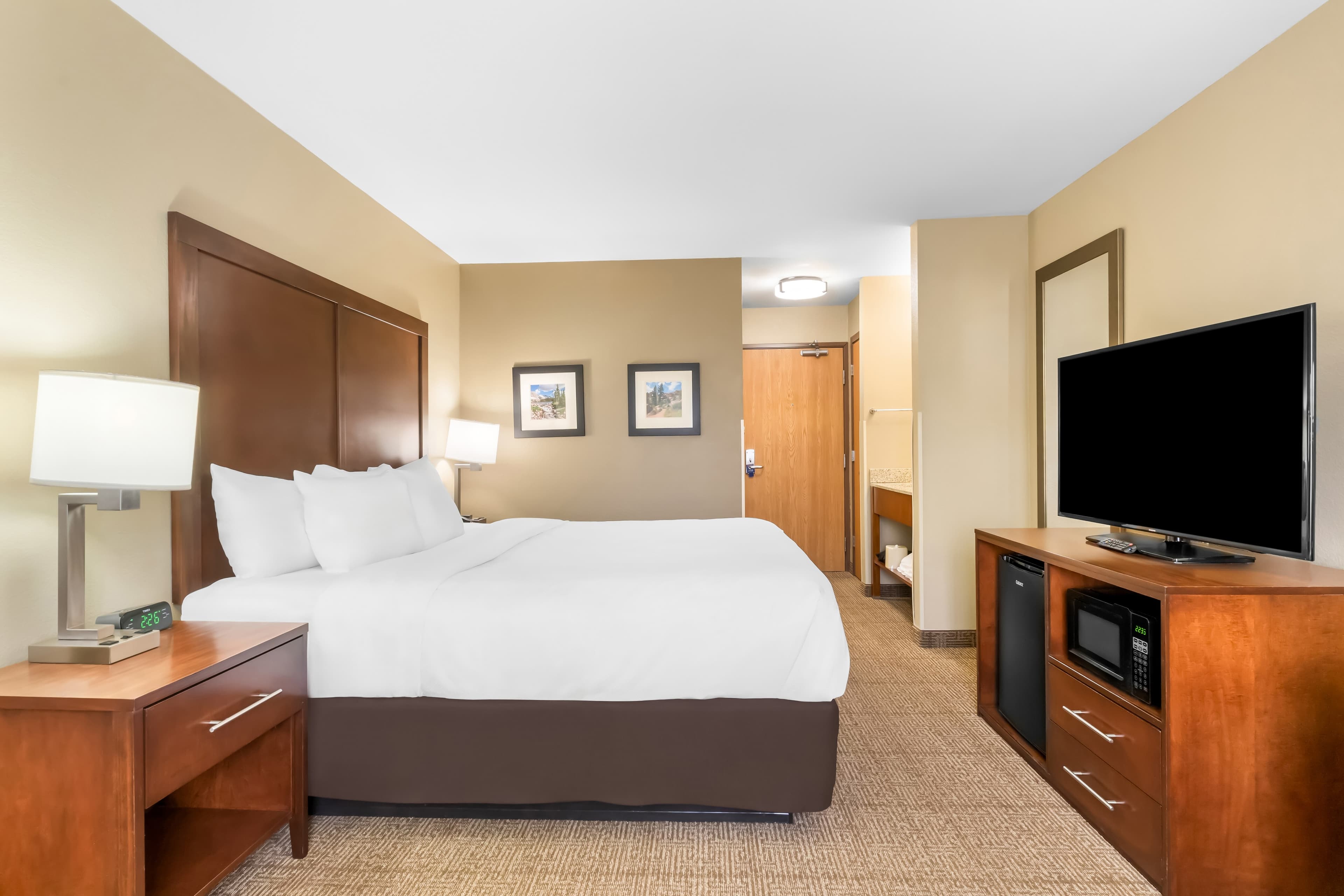 Comfort Inn & Suites Near University of Wyoming — 30