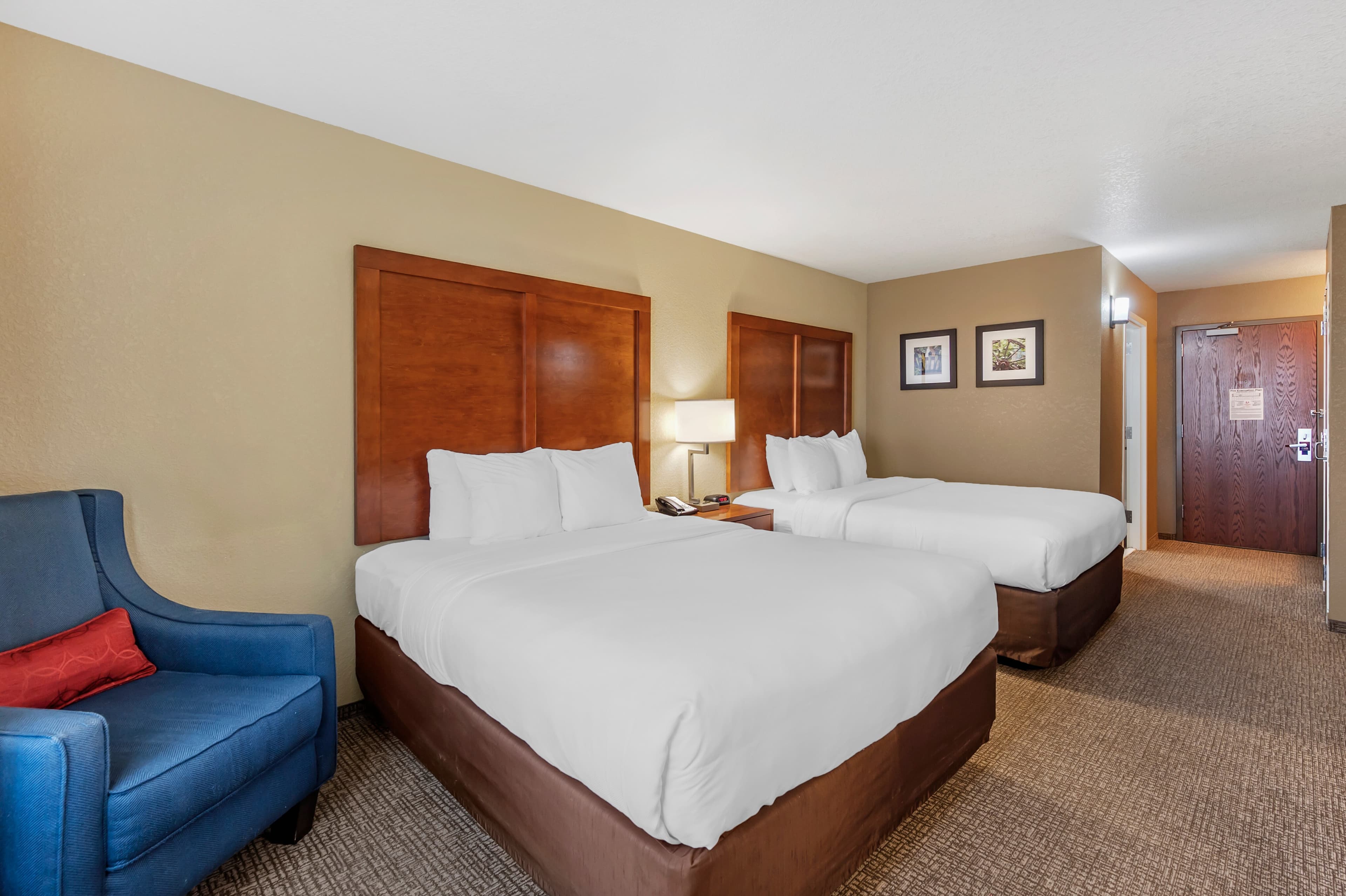 Comfort Inn & Suites — 23
