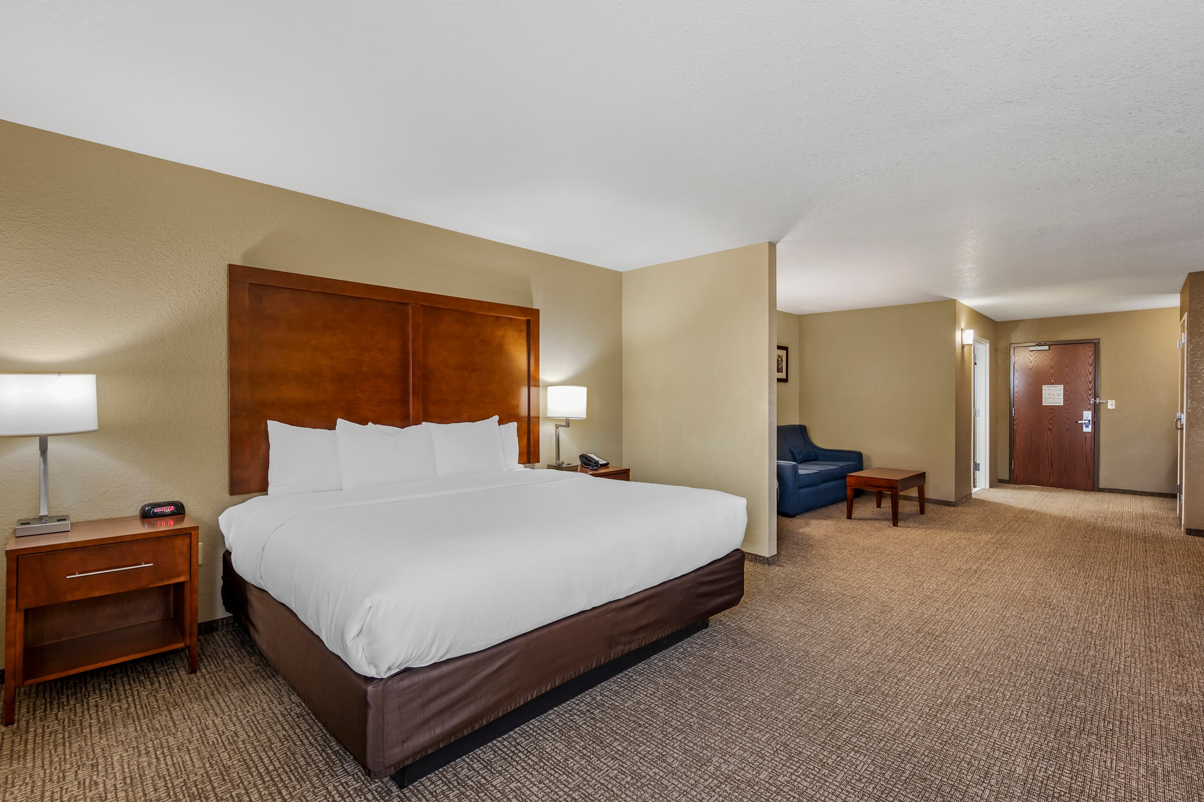 Comfort Inn & Suites — 39