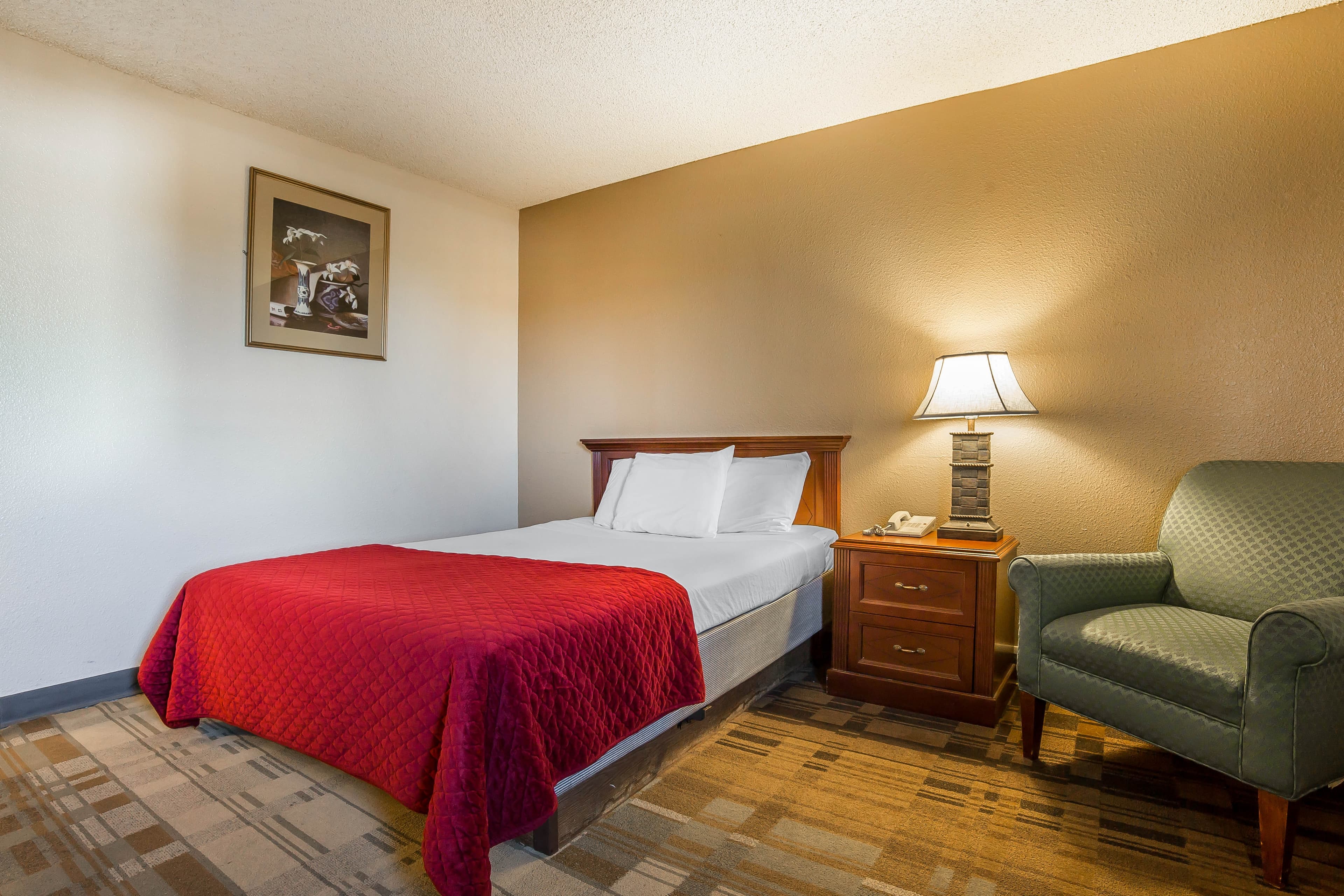 Rodeway Inn Cheyenne I-80 East — 8