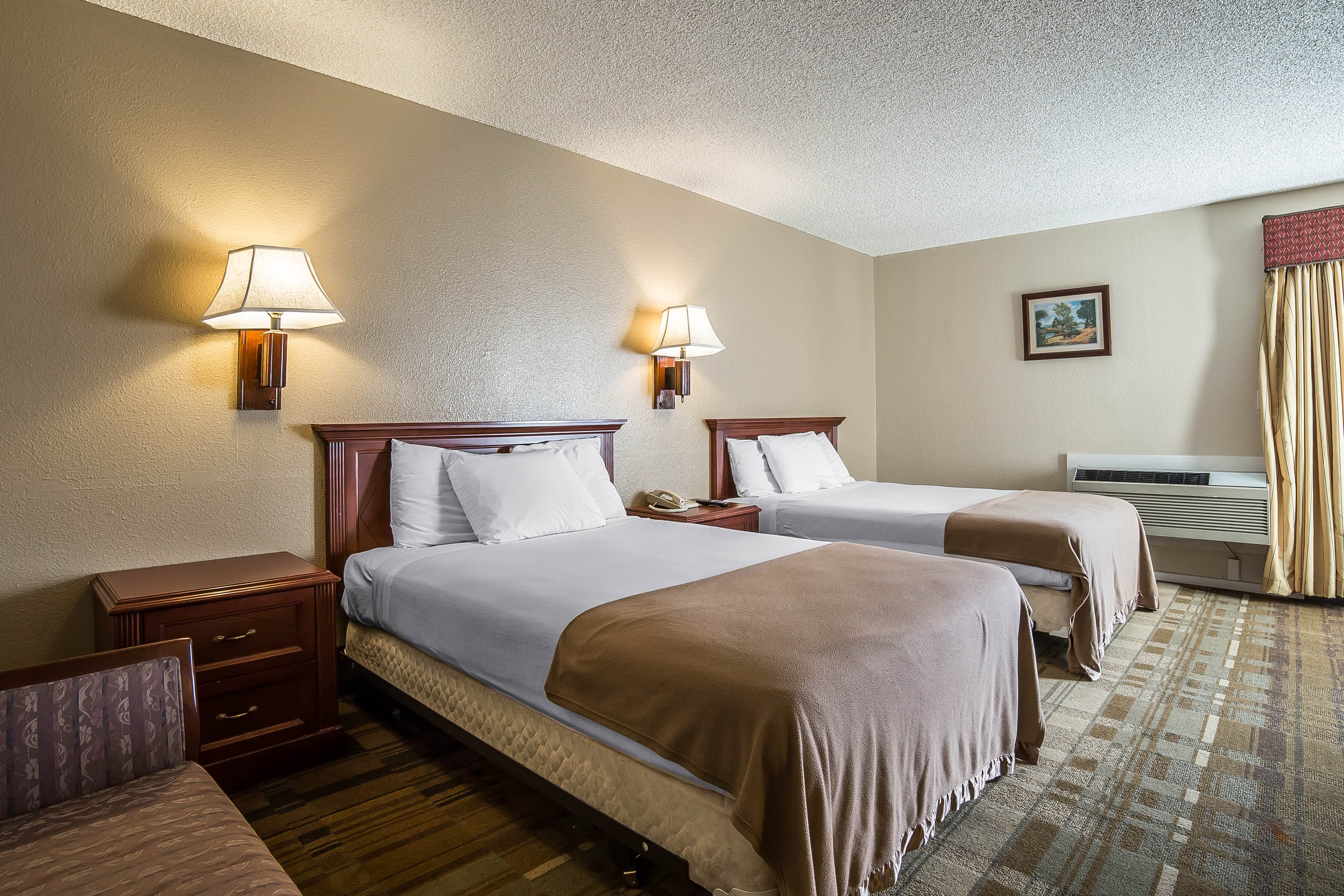 Rodeway Inn Cheyenne I-80 East — 13