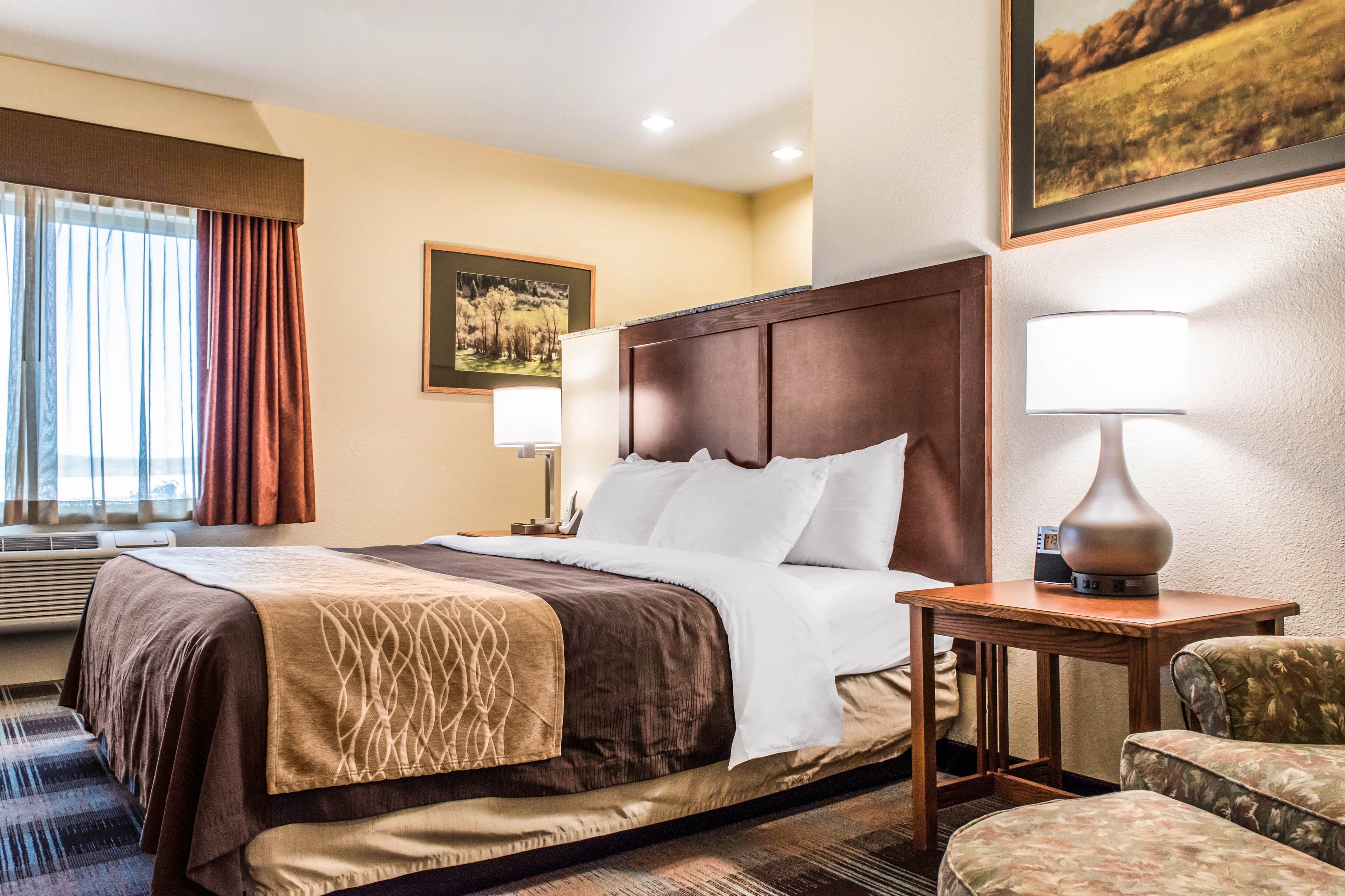 Comfort Inn & Suites Sheridan — 7