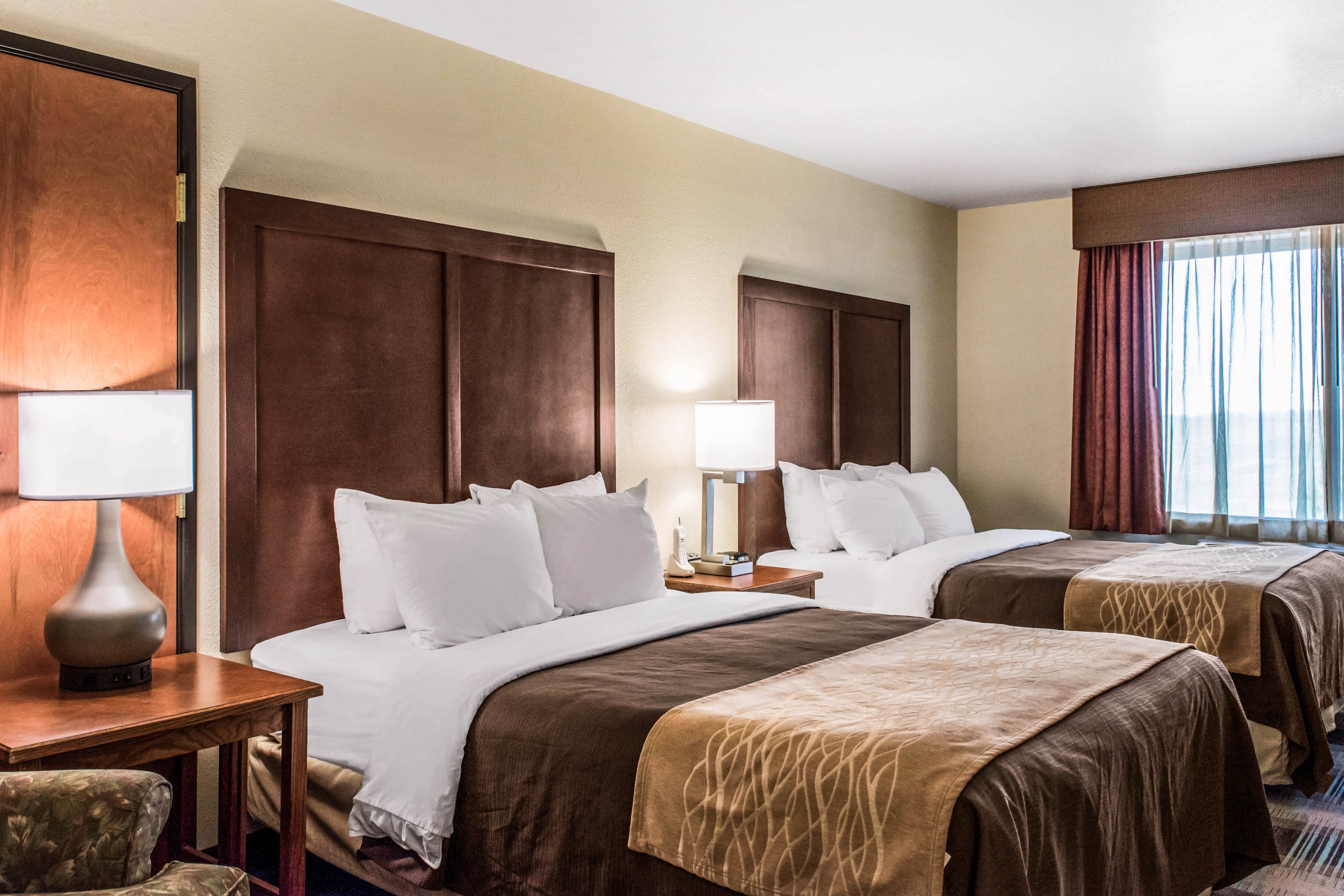 Comfort Inn & Suites Sheridan — 10