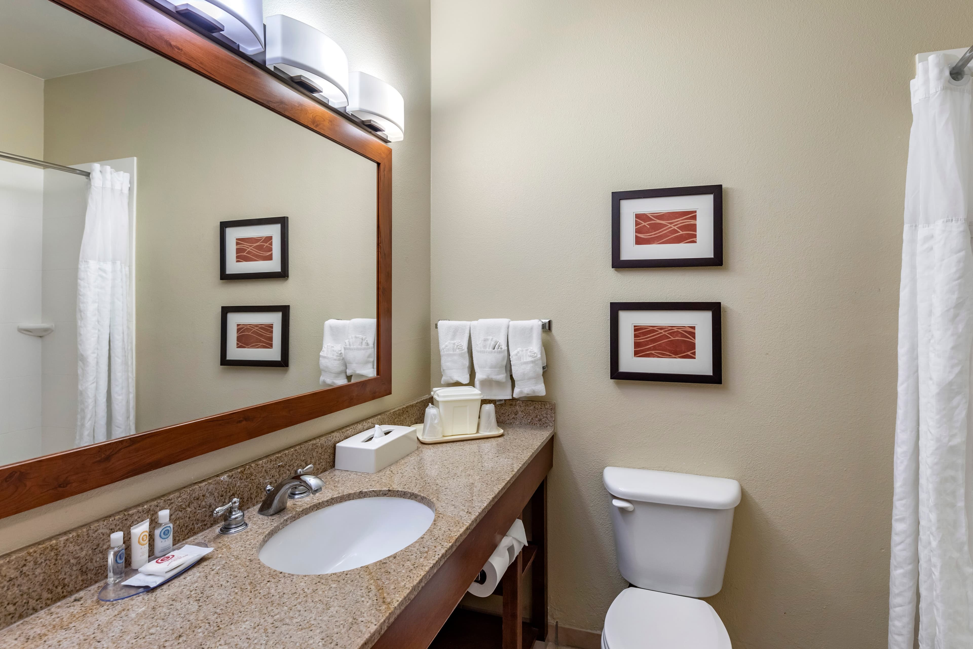 Comfort Inn Evansville-Casper — 24