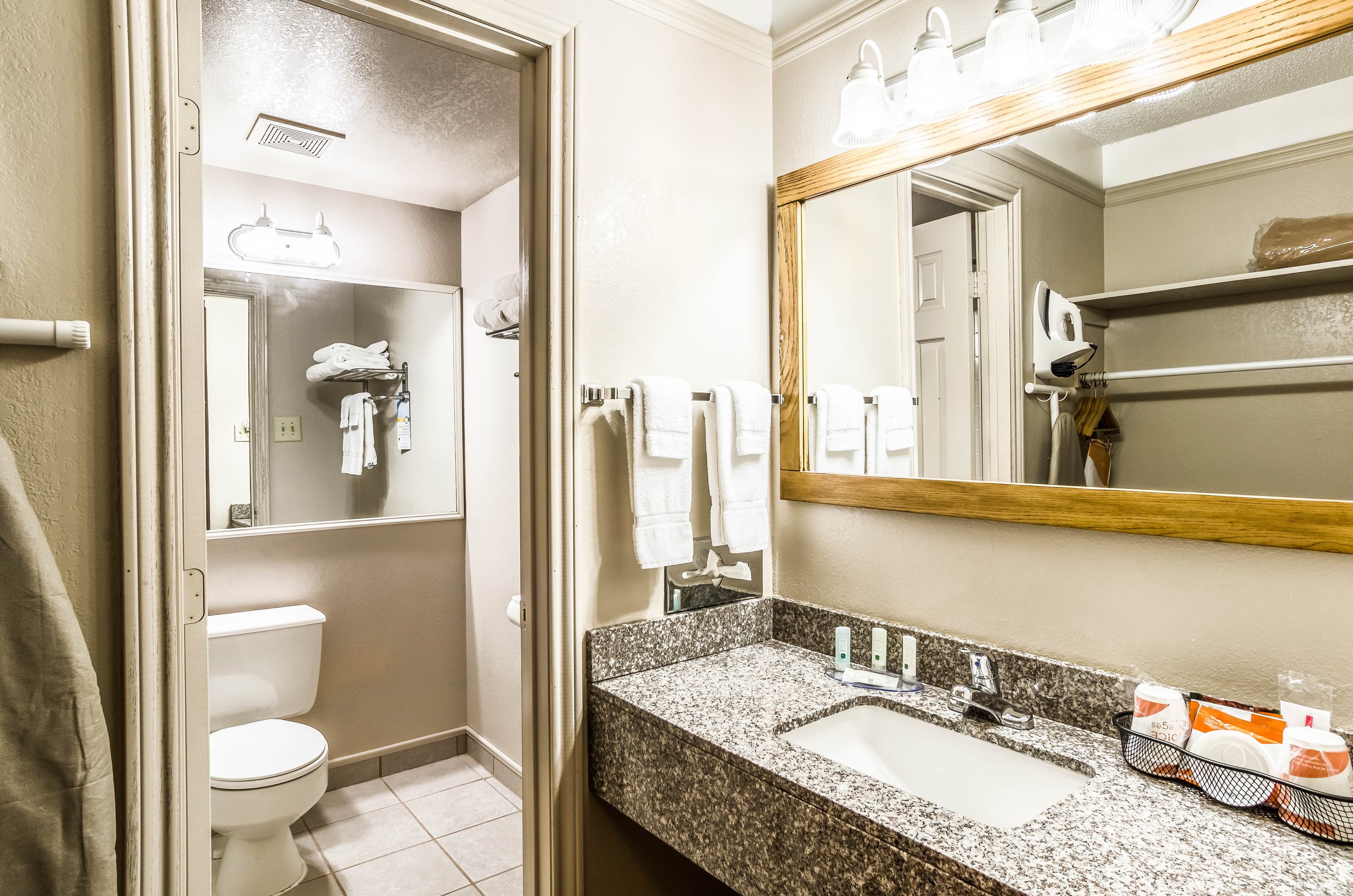 Quality Inn Buffalo — 17