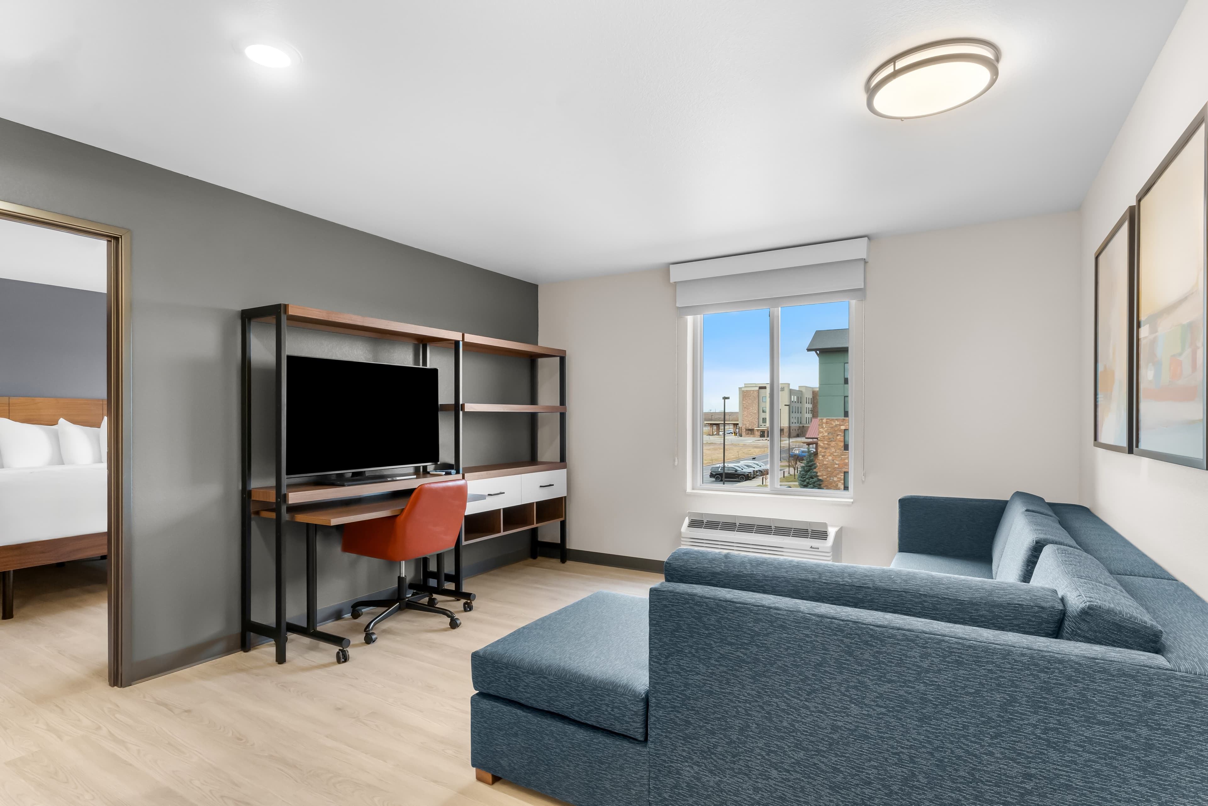 Everhome Suites Cheyenne - Image 3