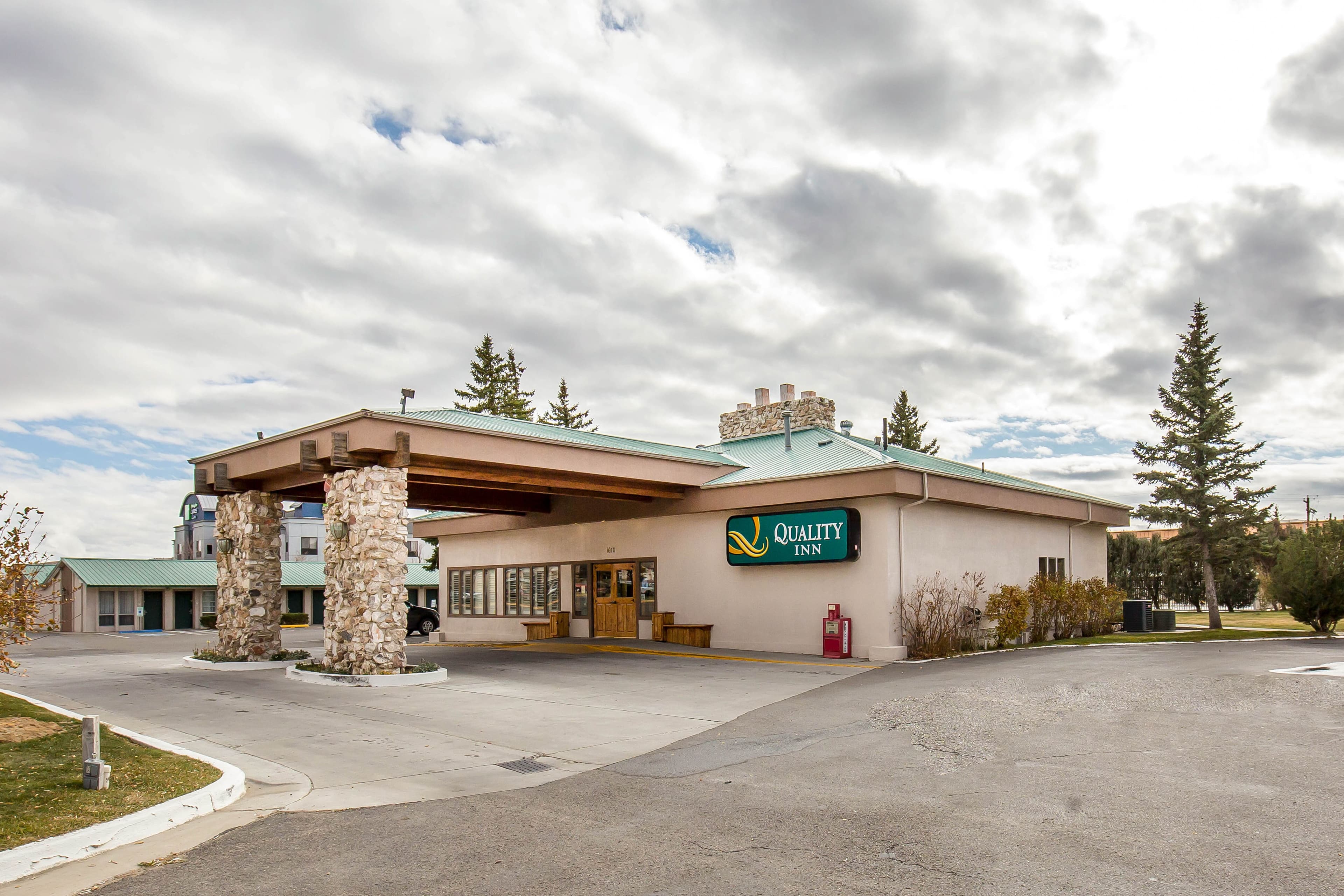 Quality Inn Rock Springs - Green River - Image 1