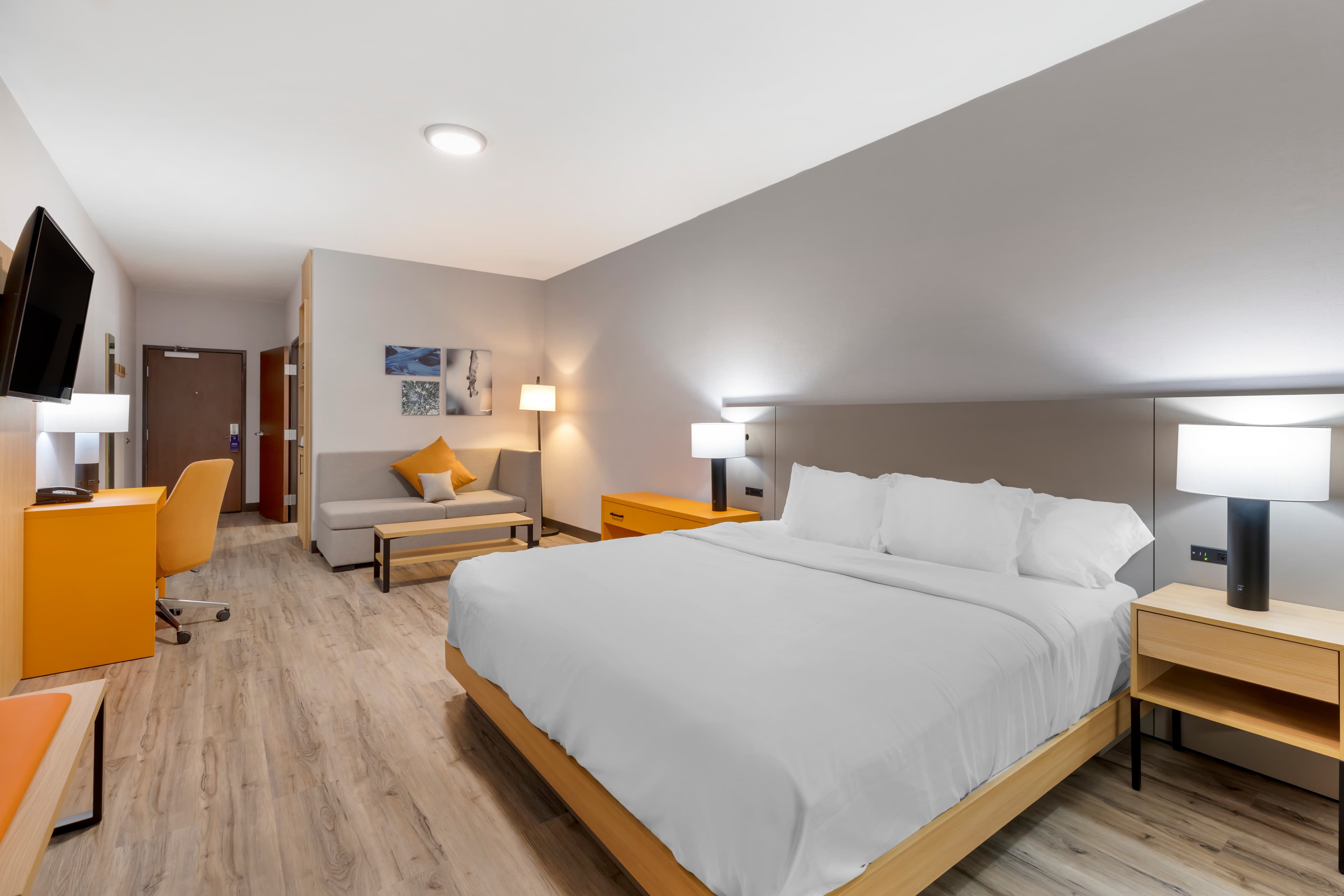Comfort Suites Cheyenne — 3
