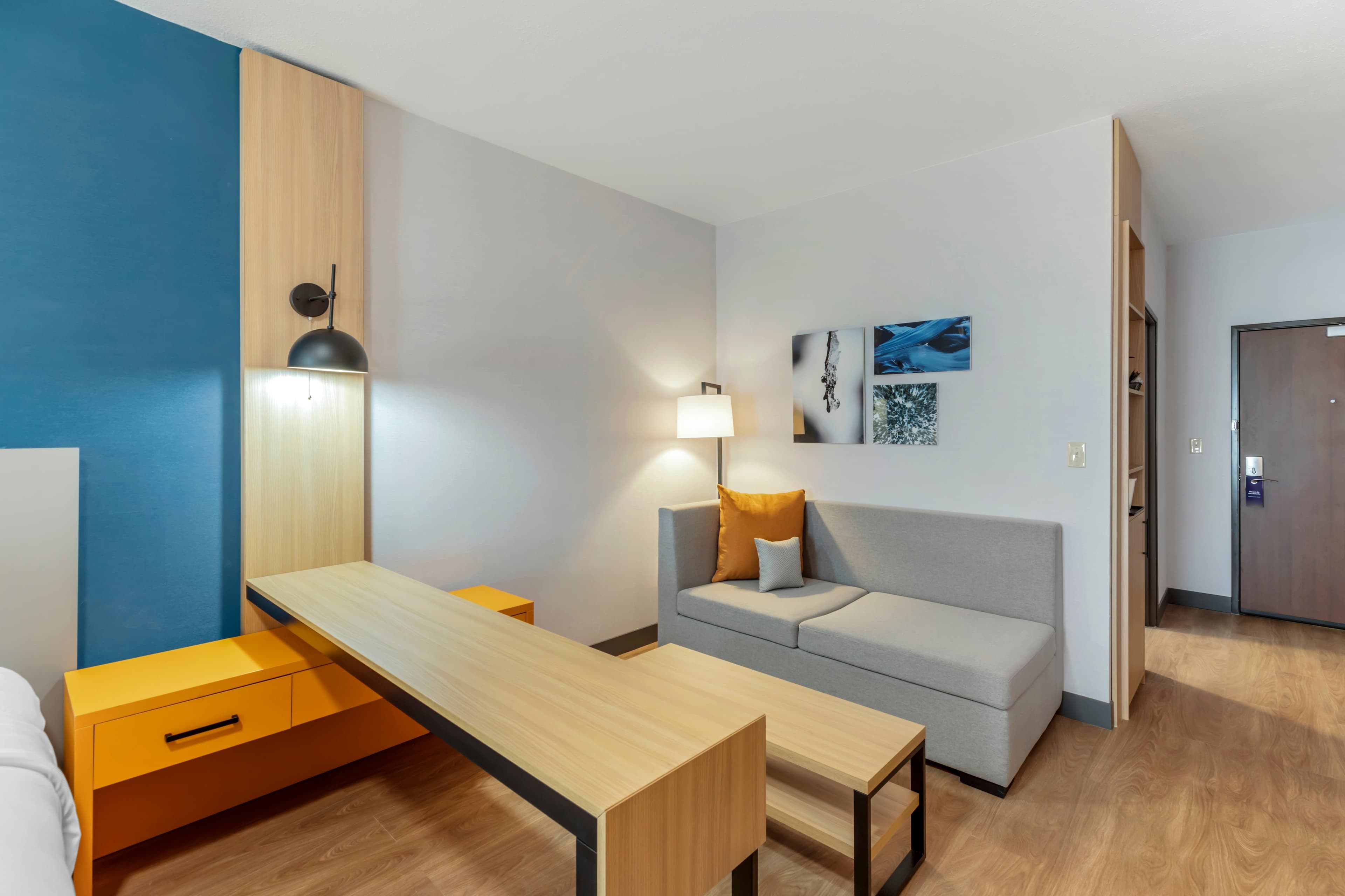 Comfort Suites Cheyenne — 22