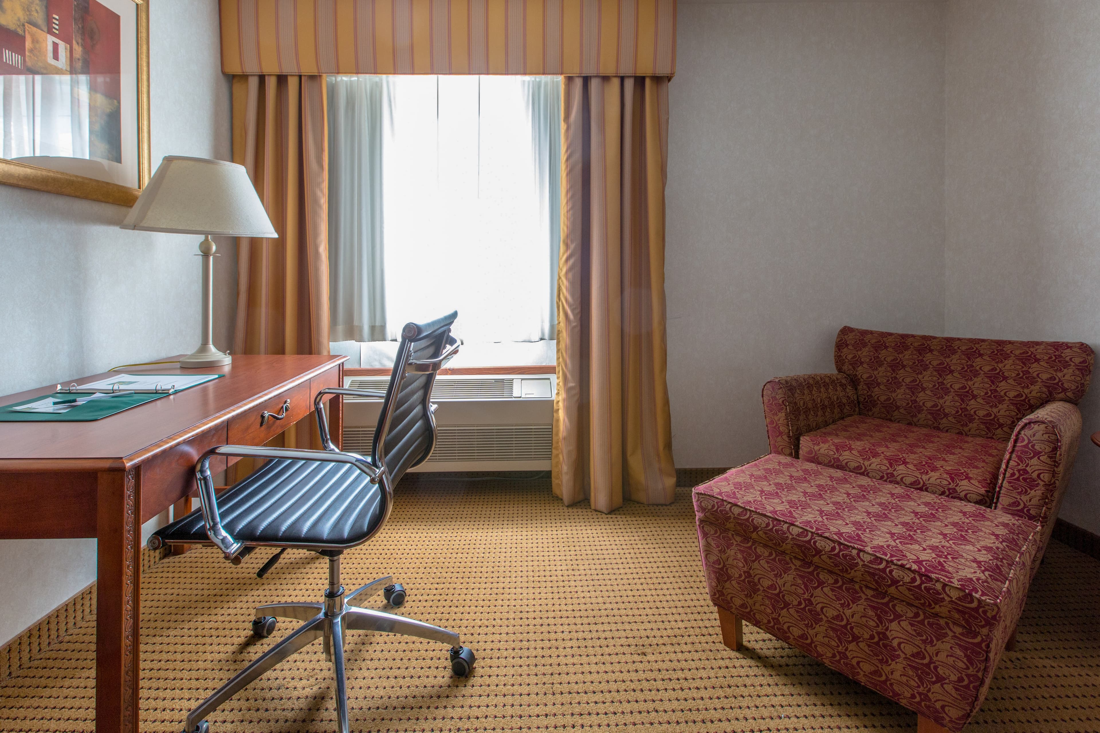 Quality Inn & Suites University — 14
