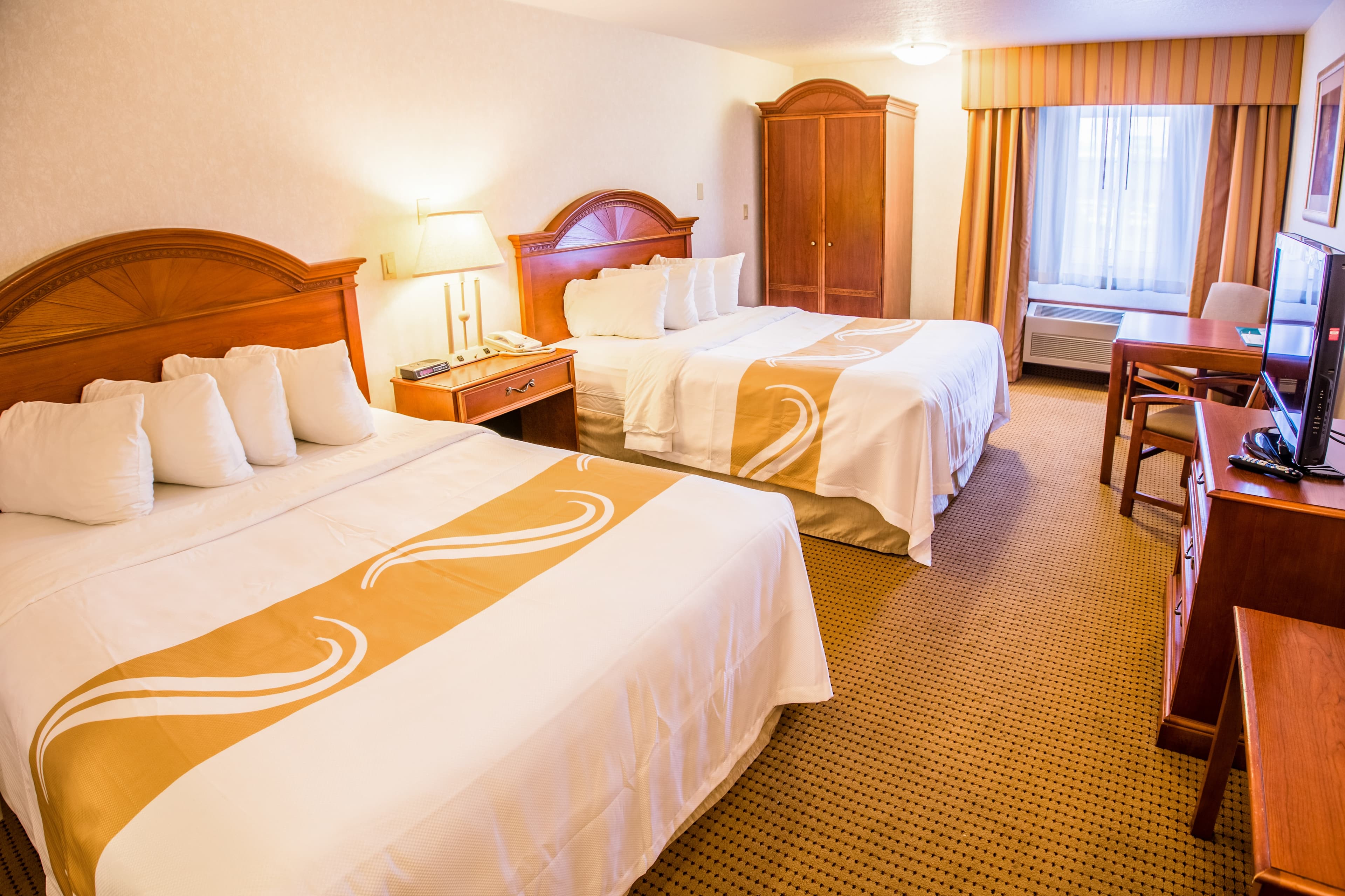 Quality Inn & Suites University — 16