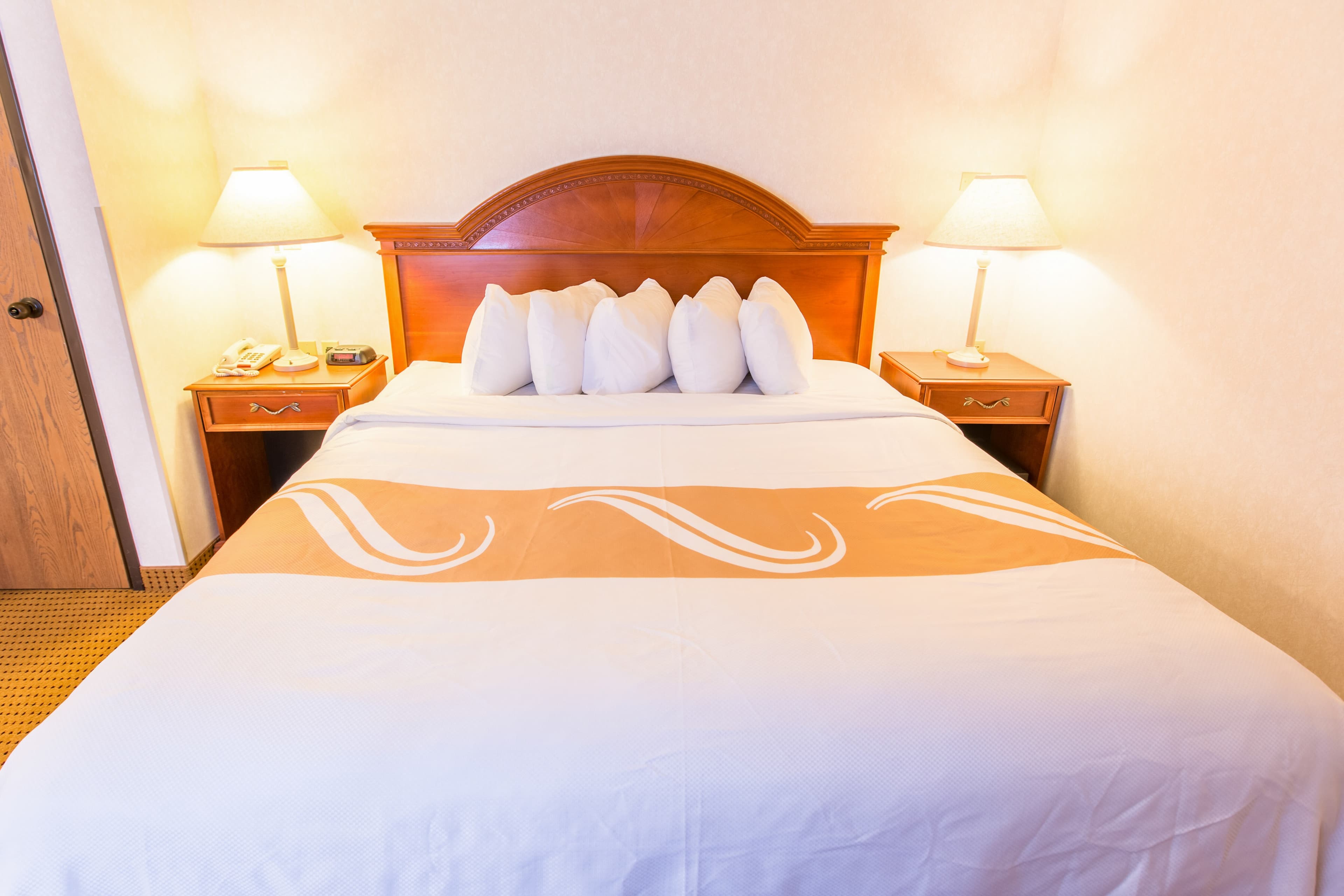 Quality Inn & Suites University - Image 2