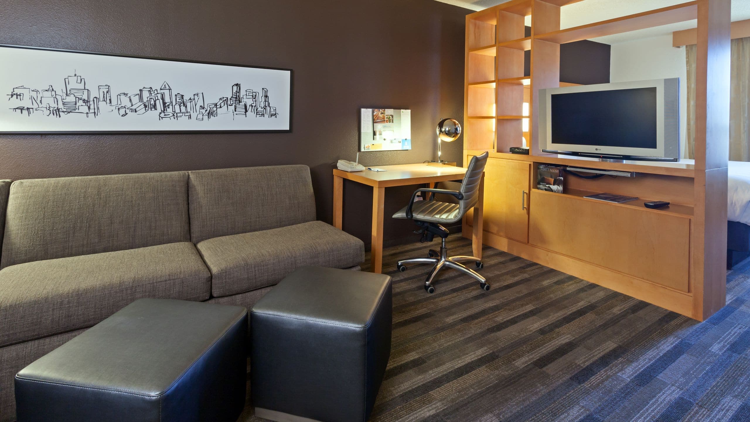 King Studio Suite - Image 1