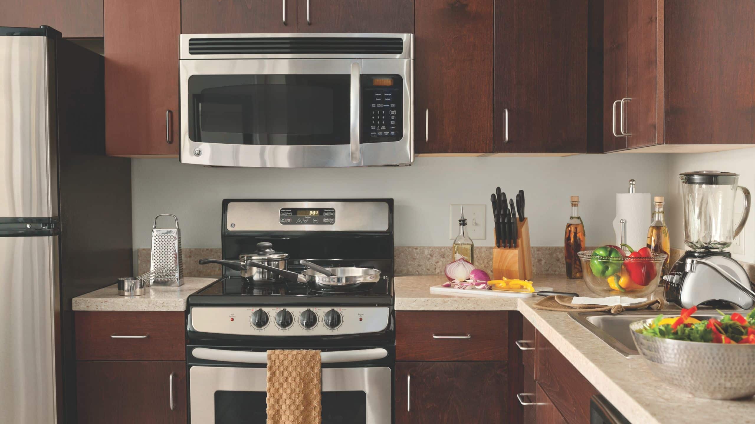 One Bedroom Double/Double Suite - Image 3