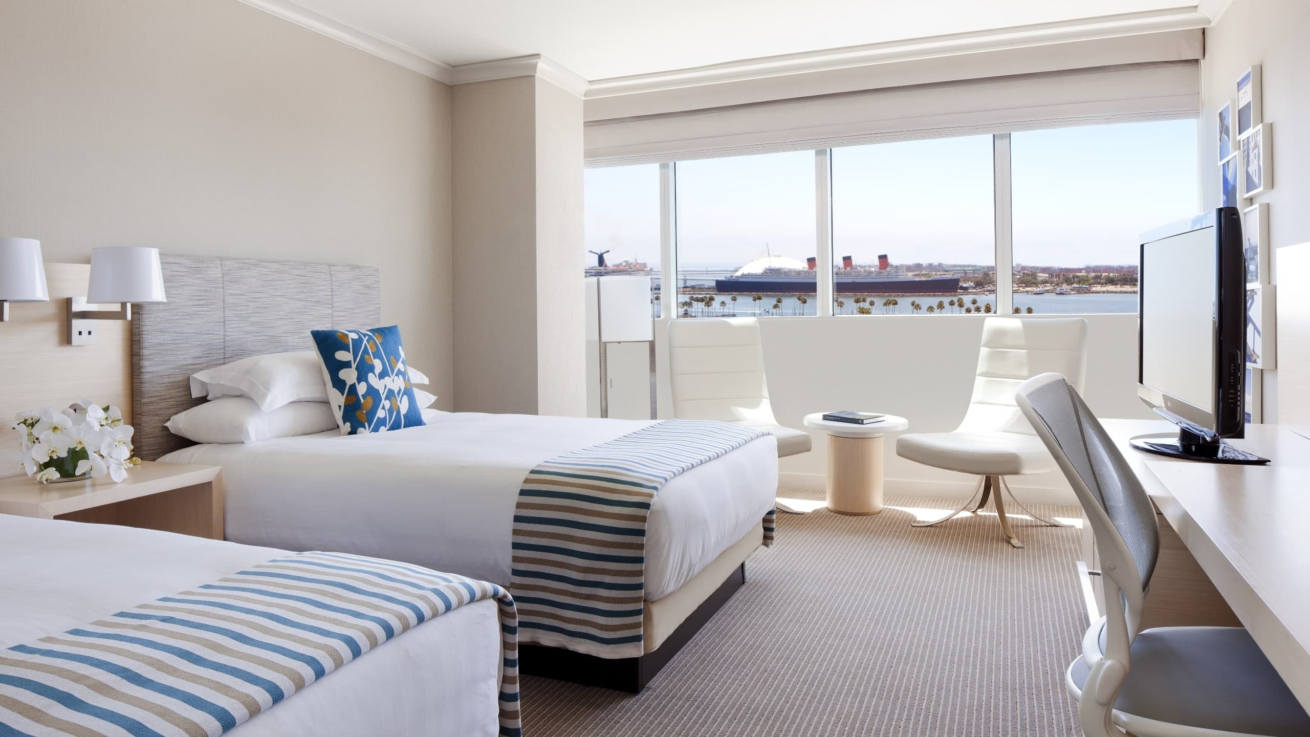 Hyatt Regency Long Beach - Image 2