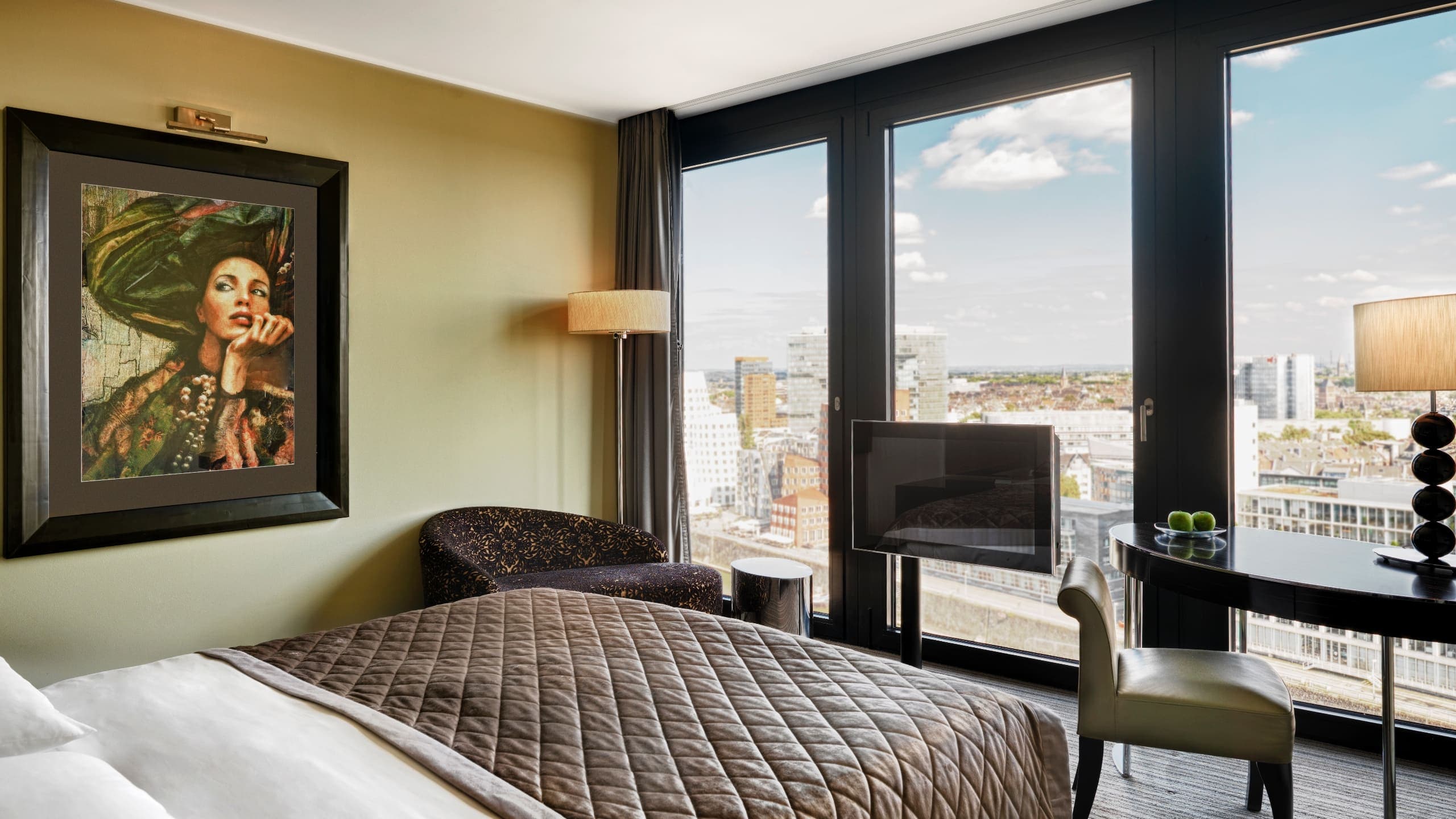 Hyatt Regency Dusseldorf - Image 3