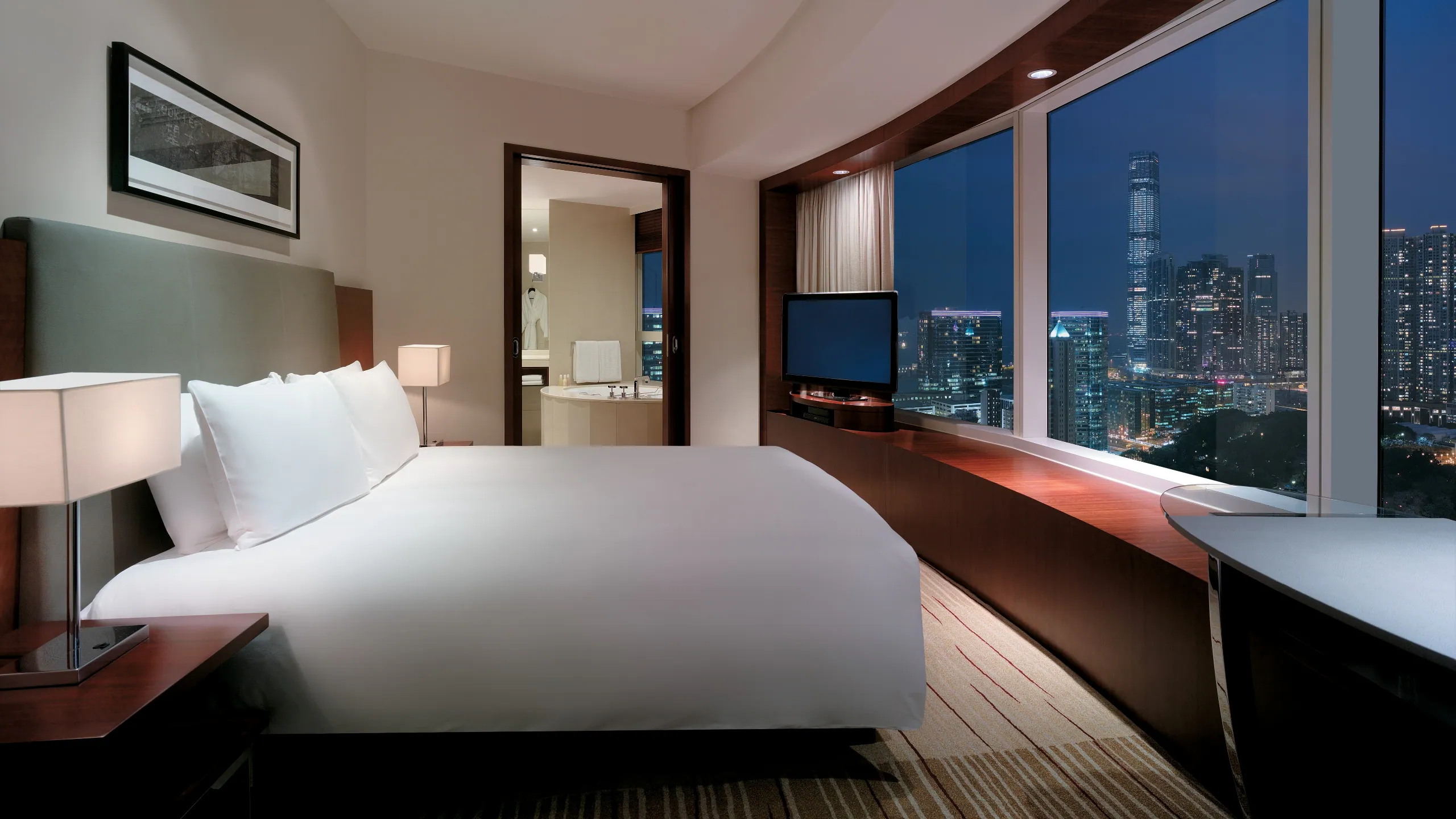 Regency Suite - Image 2