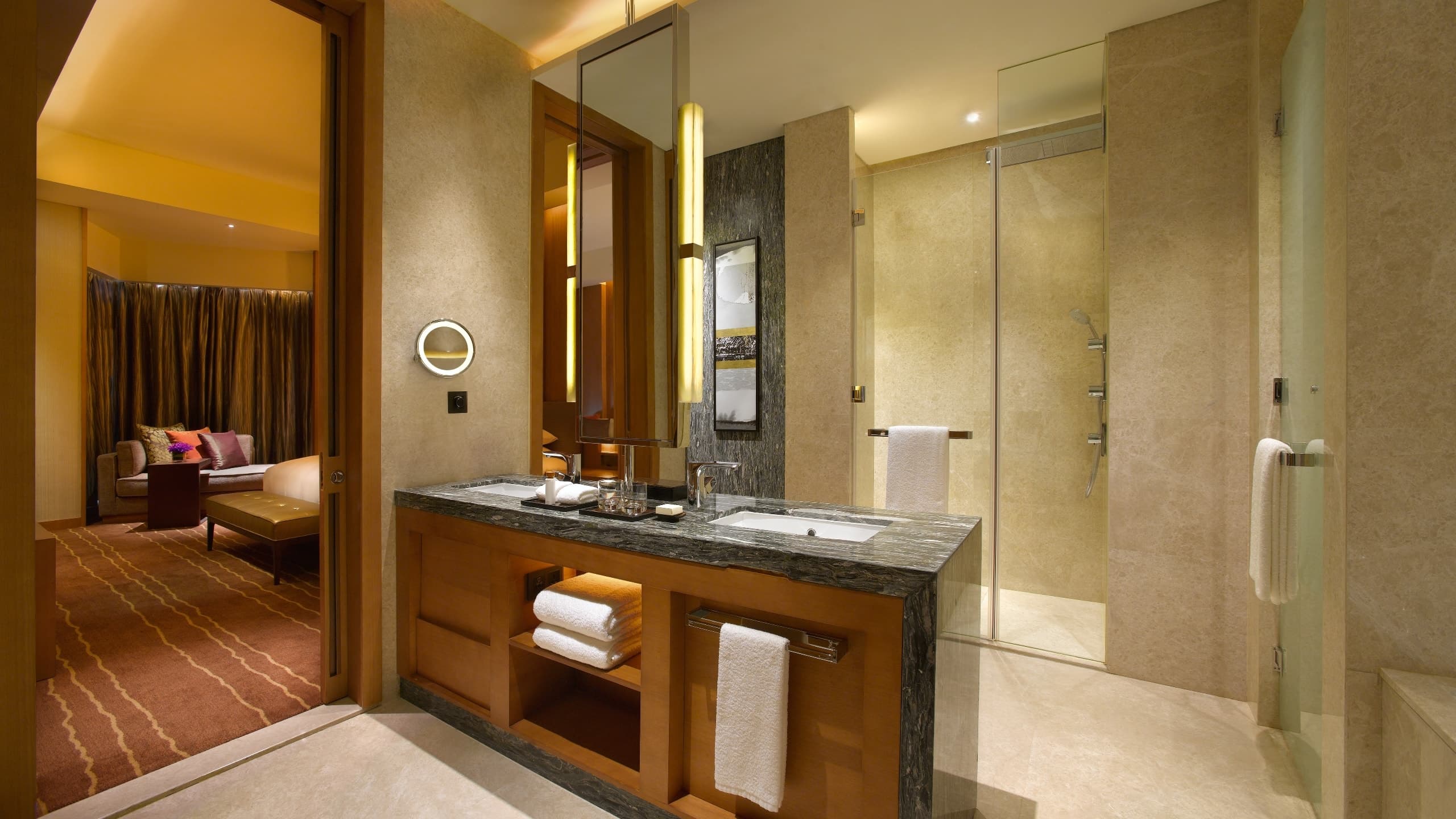 Regency Suite - Image 3