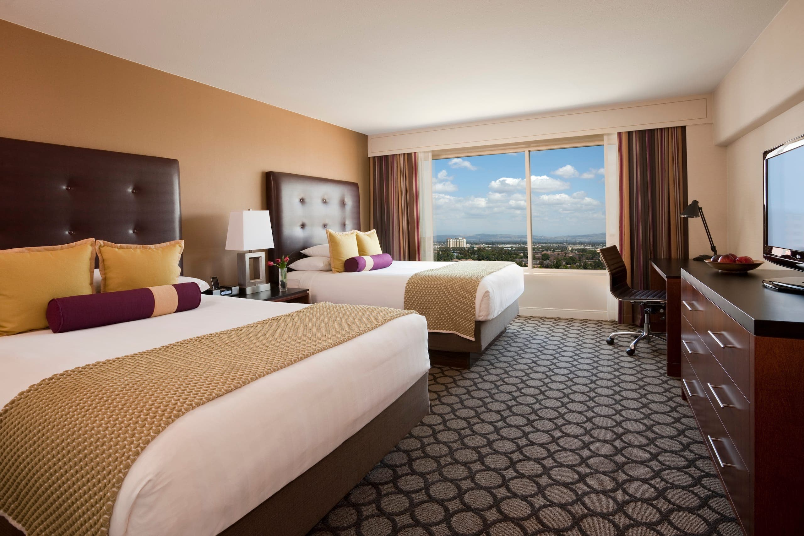 Hyatt Regency Orange County - Image 4