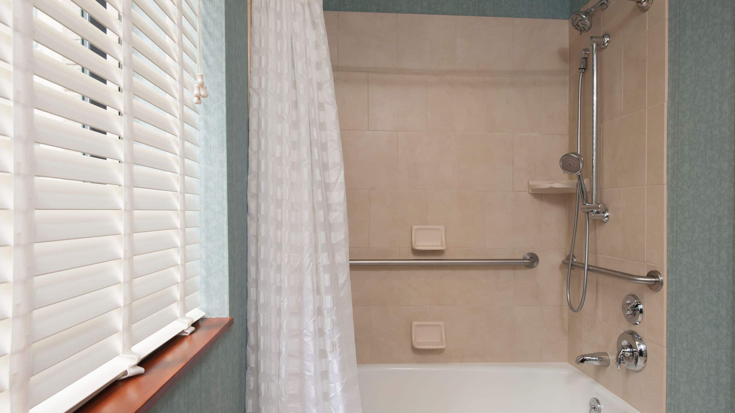 Hyatt Place Des Moines/Downtown - Image 5