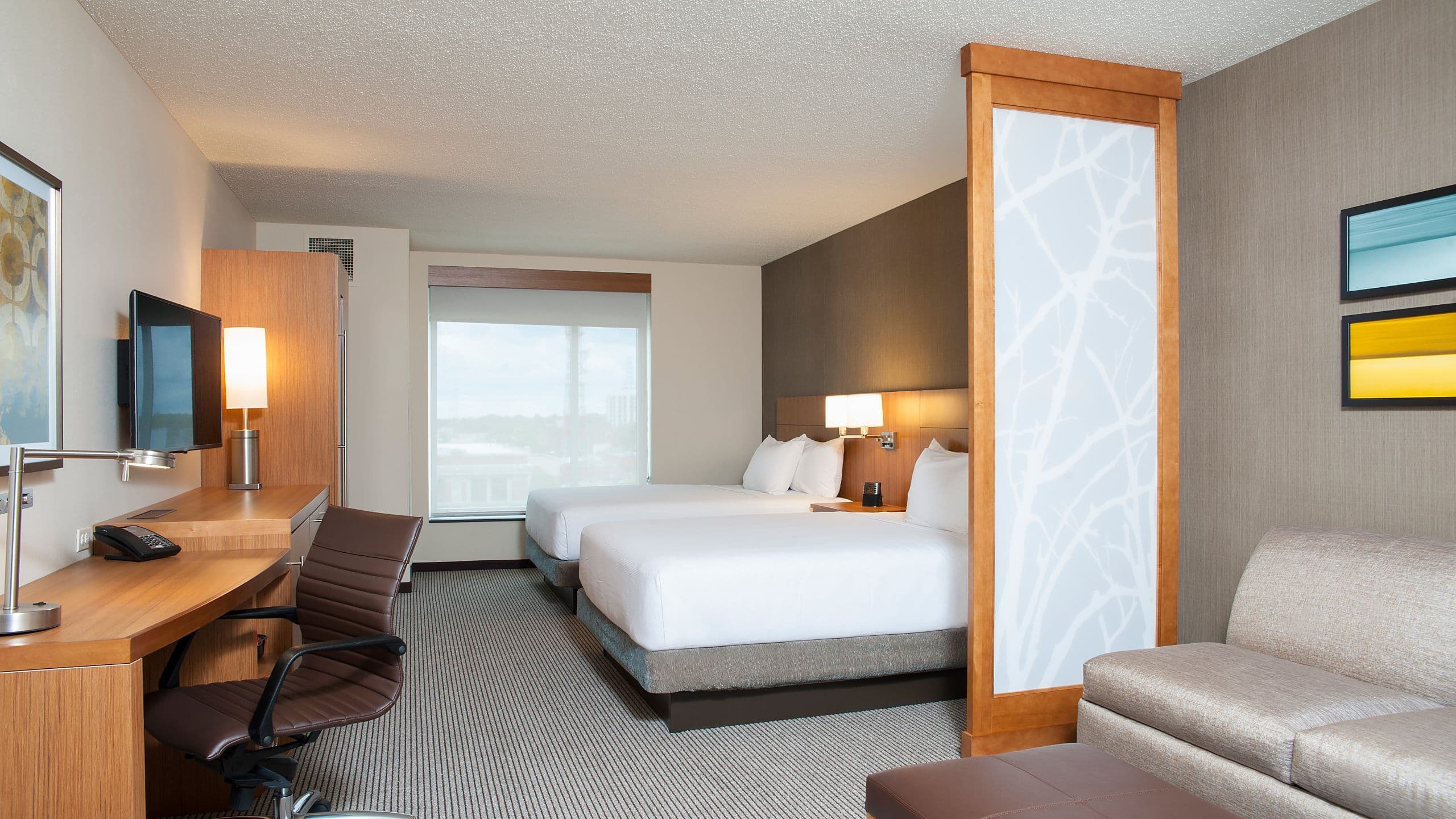 Two Queen Beds (with sofa bed) - Image 1