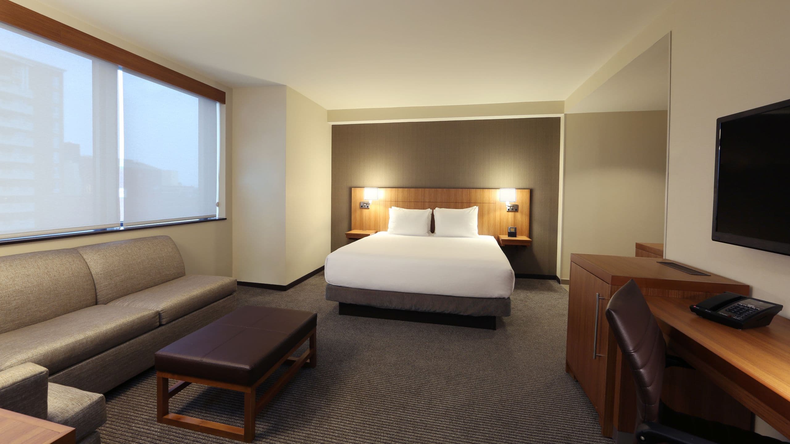 Hyatt Place Flushing/LaGuardia Airport - Image 4