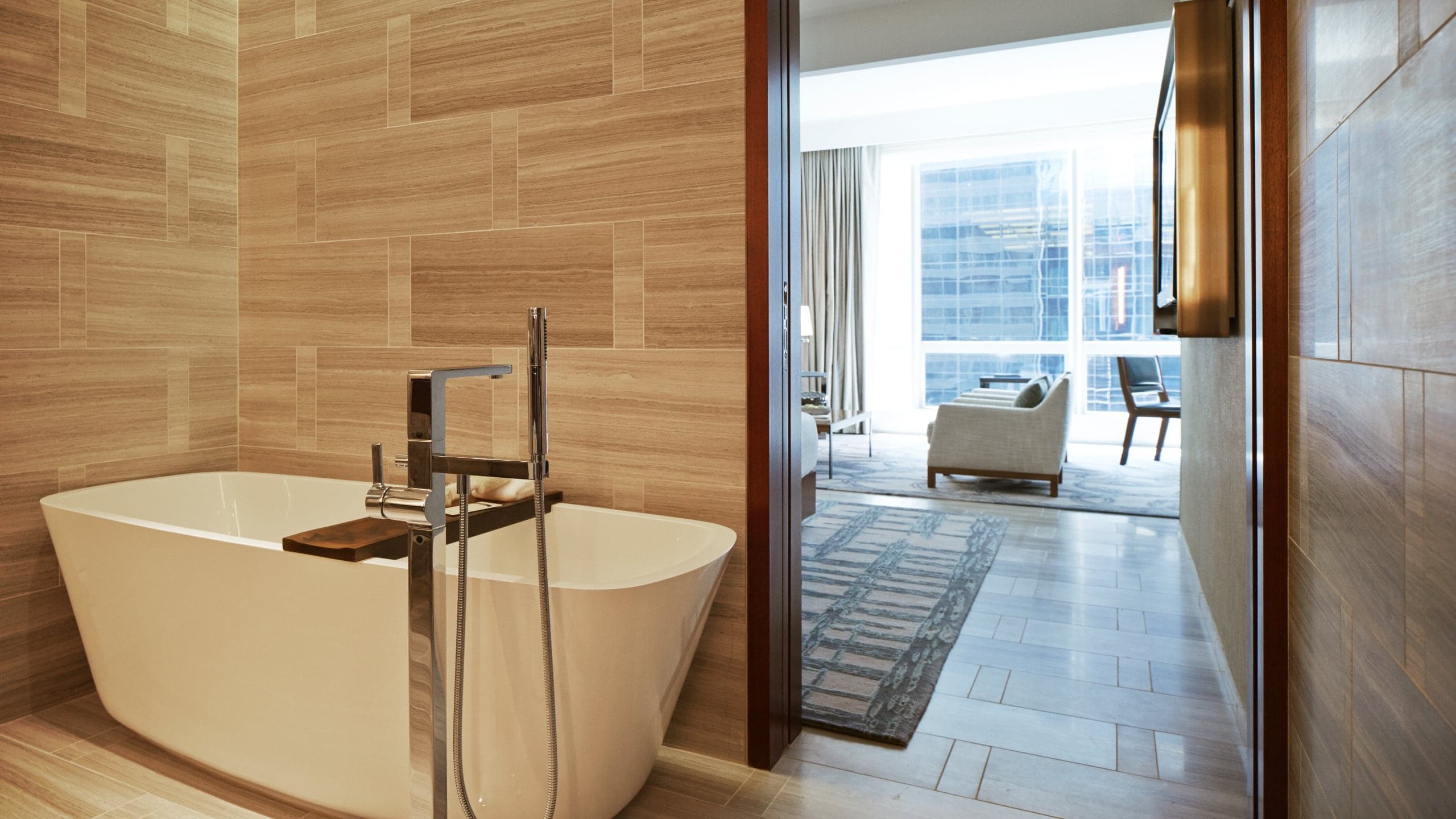 1 King Bed Suite - Image 2