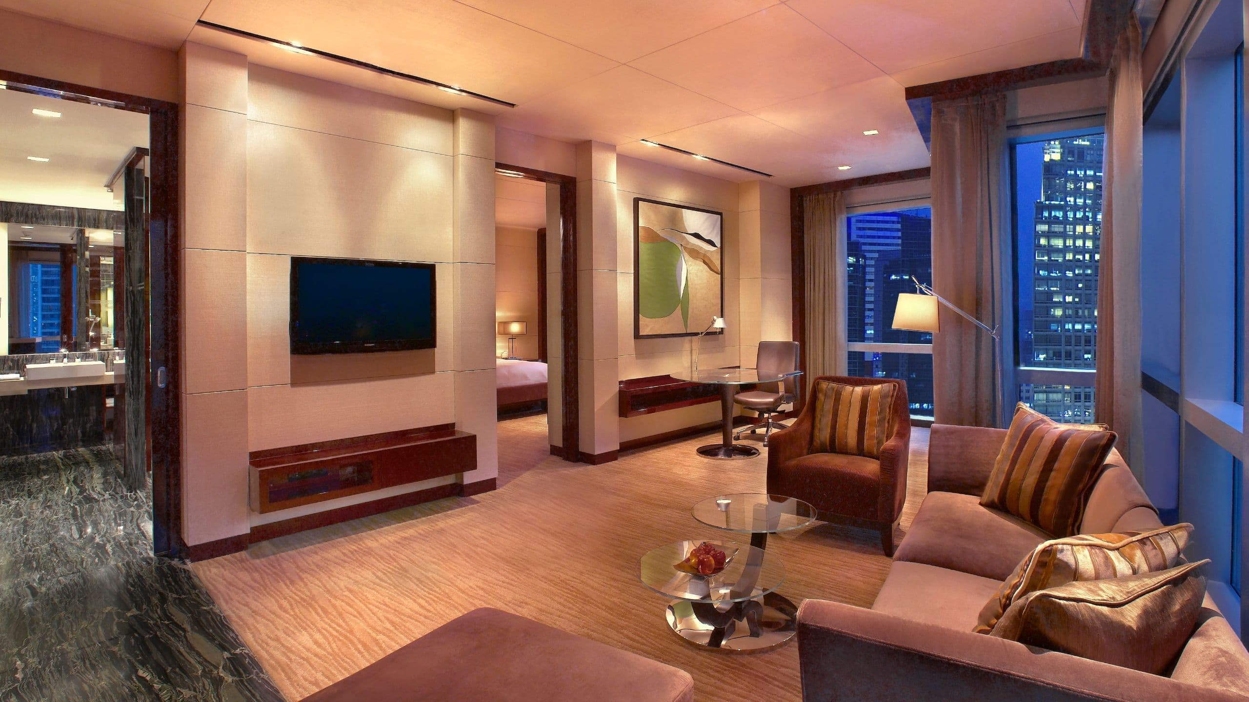 Grand Executive Suite - Image 1
