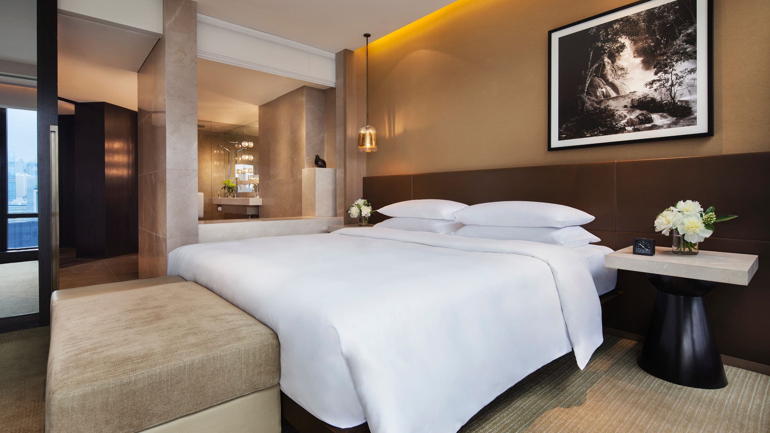 Grand Hyatt Hong Kong - Image 4