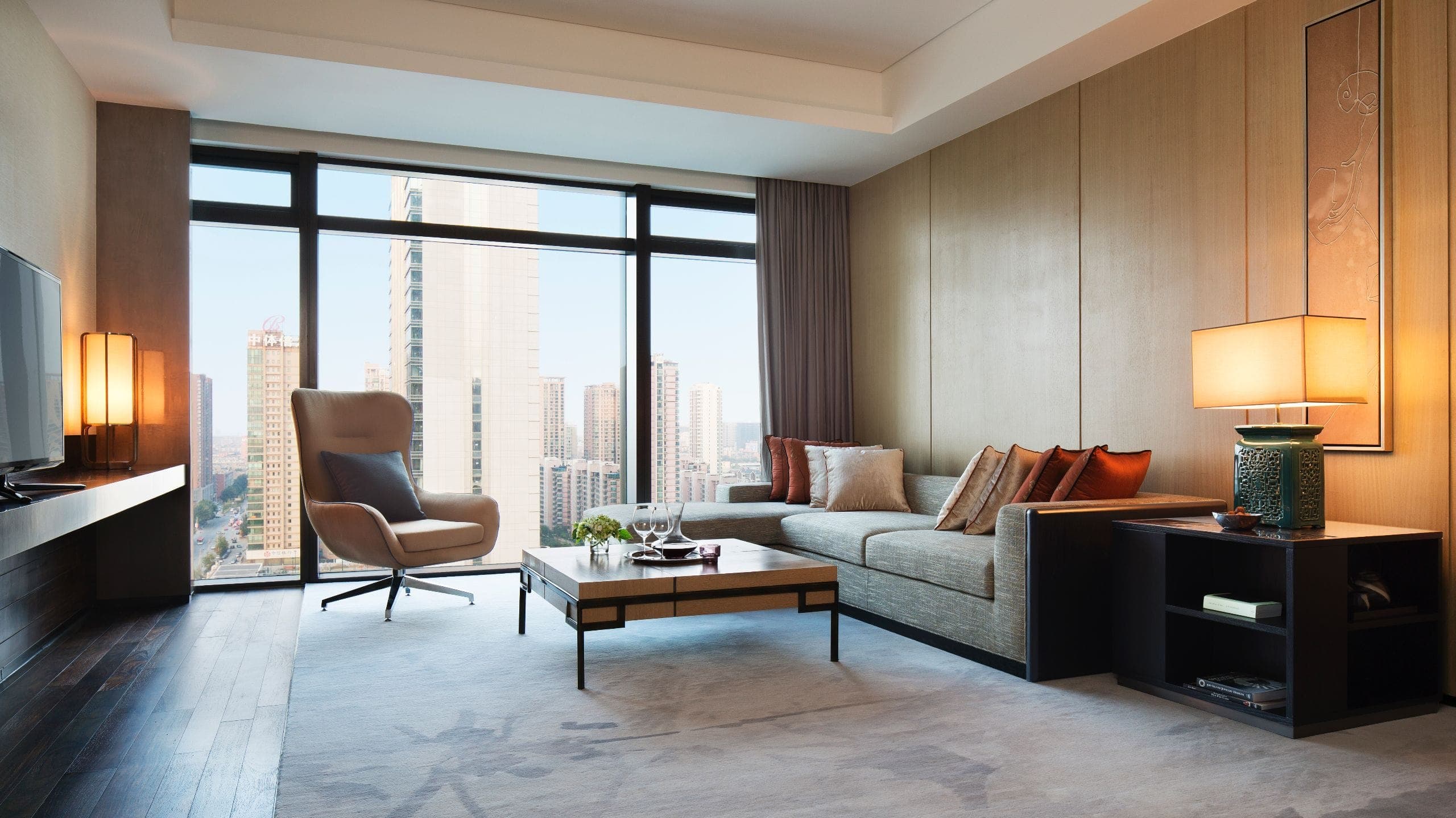 Grand Suite King - Image 2