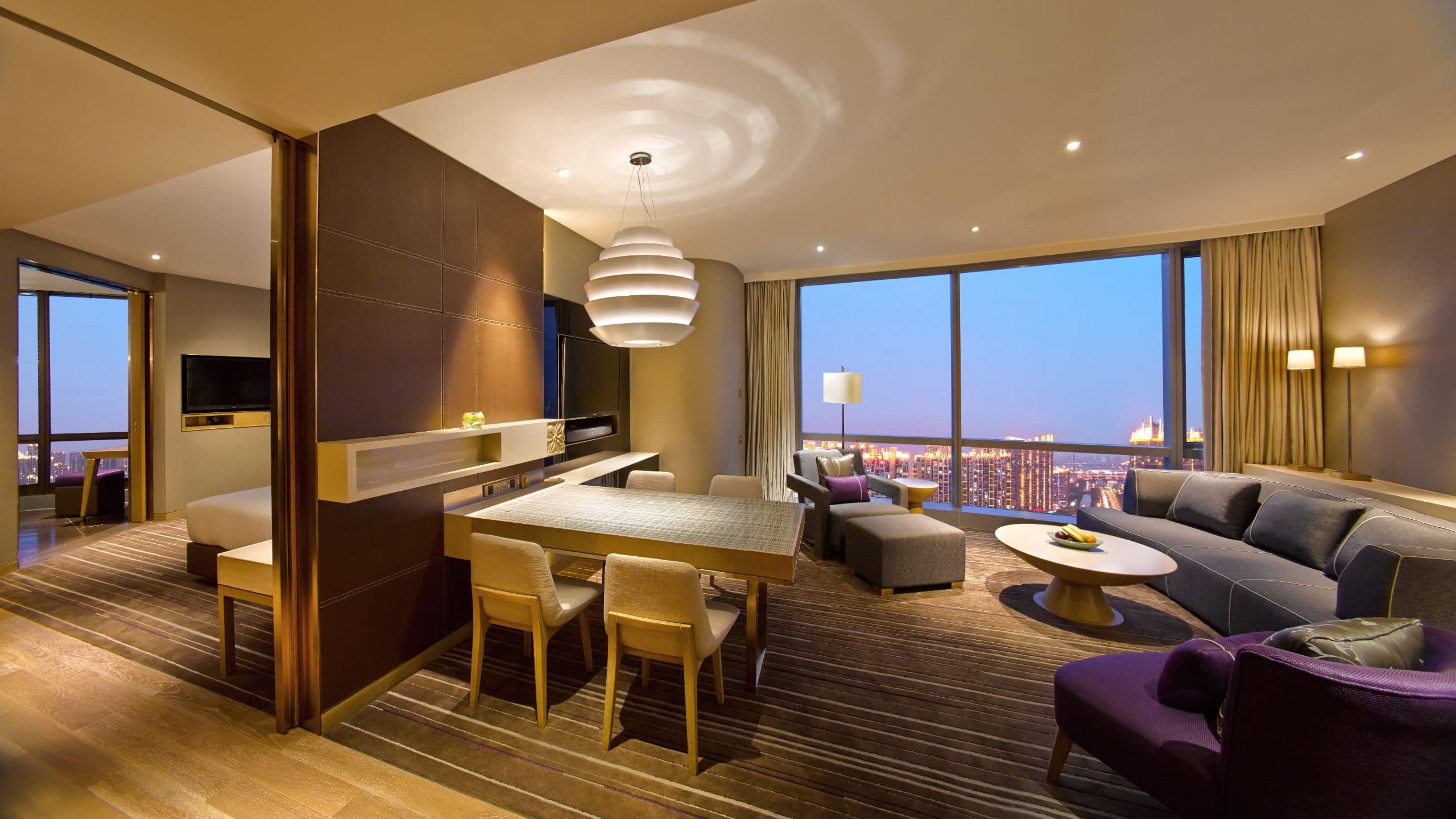 Regency Suite King - Image 2