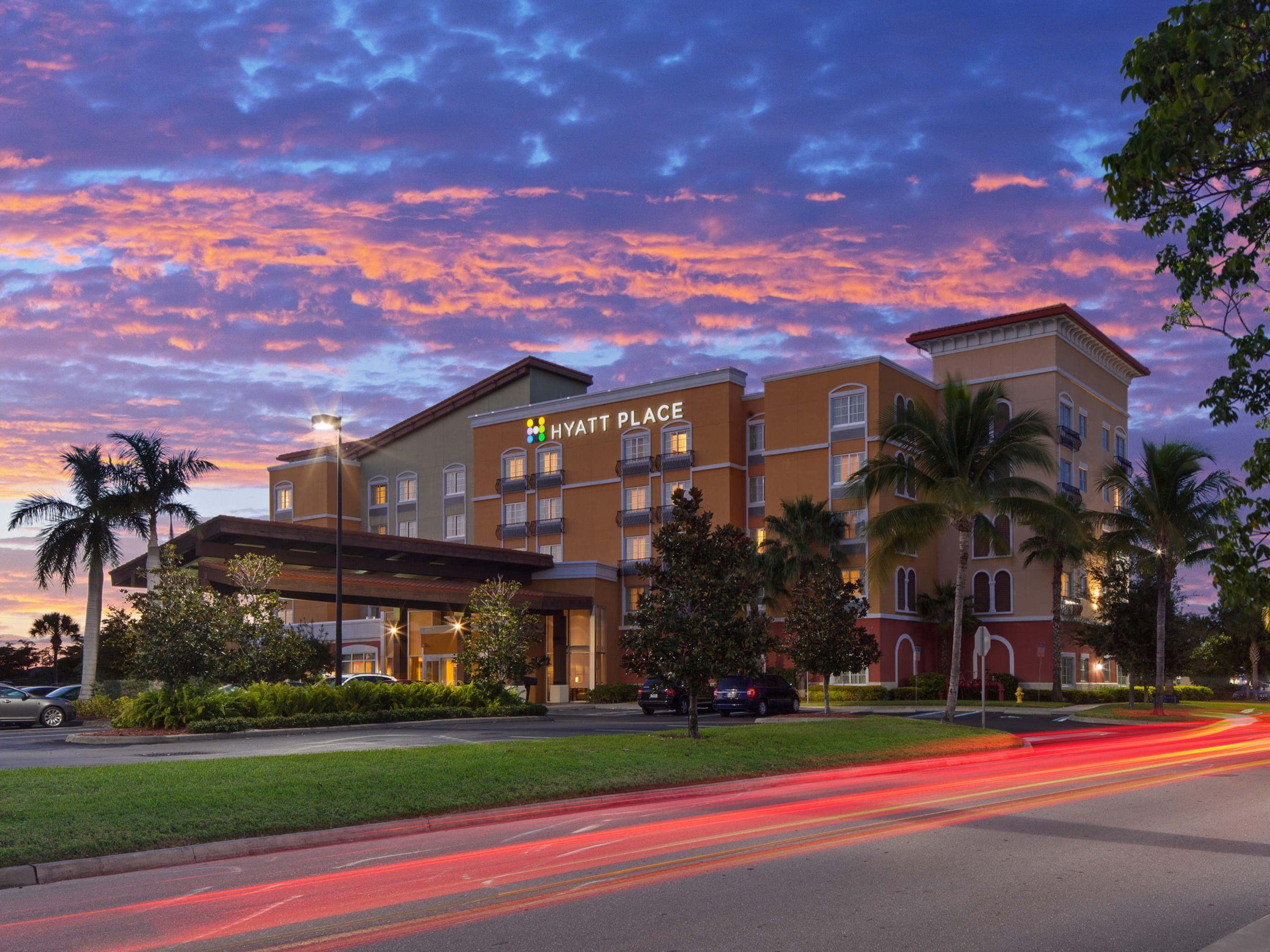 Hyatt Place Coconut Point