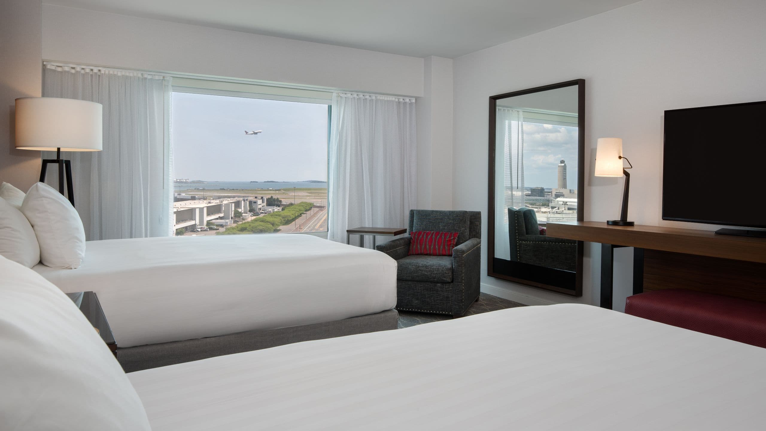 Hyatt Regency Boston Harbor - Image 4