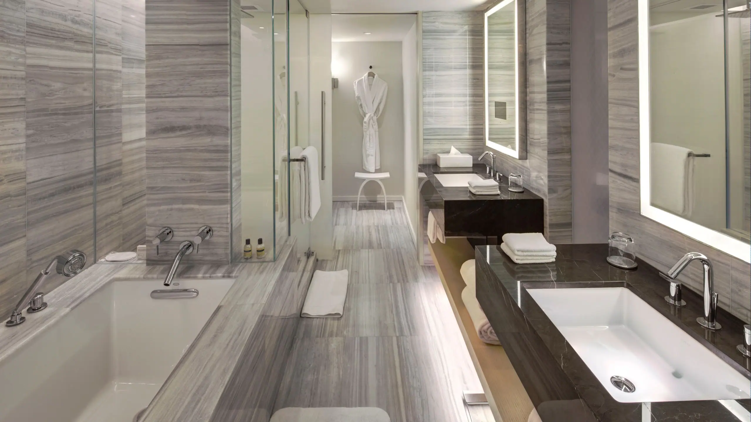 Regency Suite King - Image 3