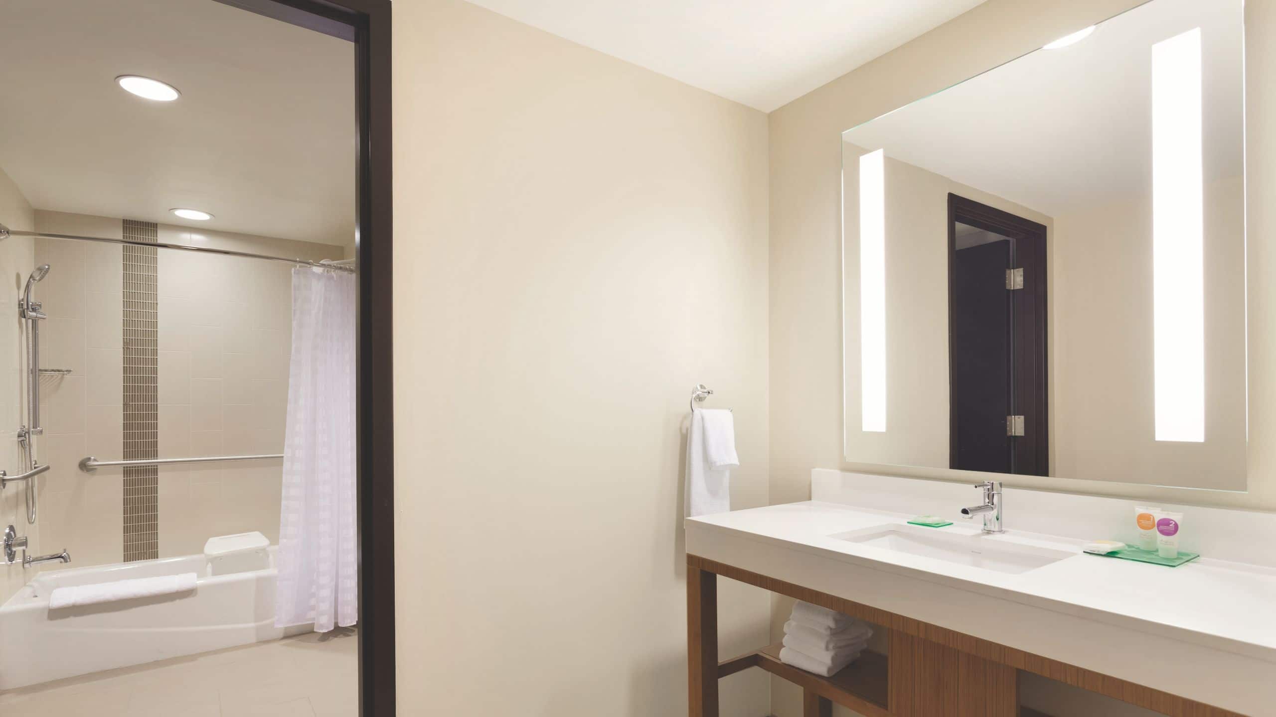 Hyatt Place Buffalo/Amherst - Image 5